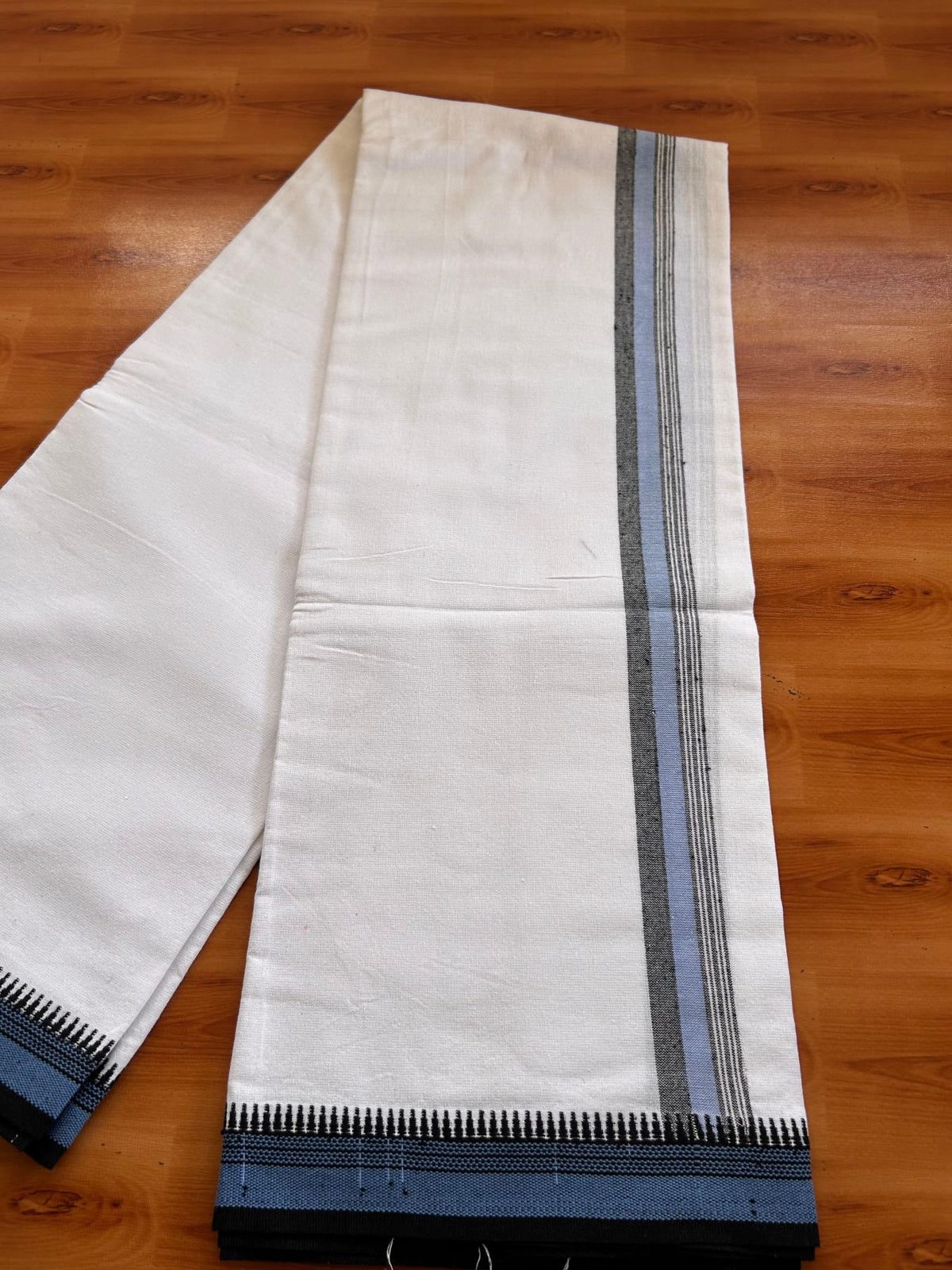 Single White Kaily / Lungi - Kerala Mund Polyster Mixed Cotton - (20s) - 2 inch Blue & Black Stripes Kathakali Printed Kara (2 meter / 4 muzham) - 6 KK8086 KUT