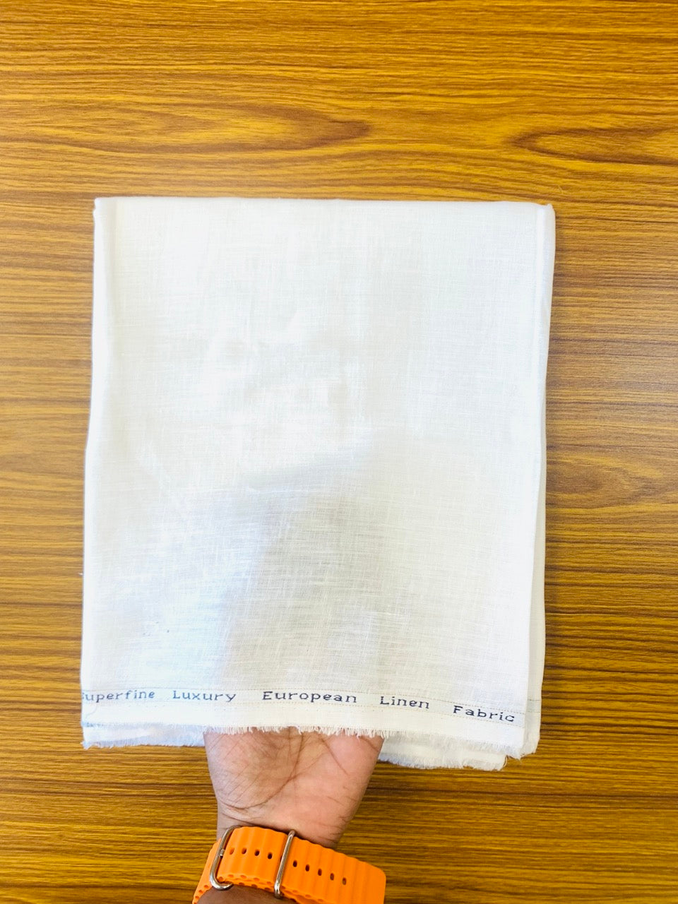 19% DISCOUNT!! NEW! Kaitharikada Men’s Shirt & Kurta Material - PURE WHITE- Politician White Colour 60 Lea Super fine Luxury European Linen. 200x150(cm) (₹ 1847 Per meter) - 2KK7004SAR
