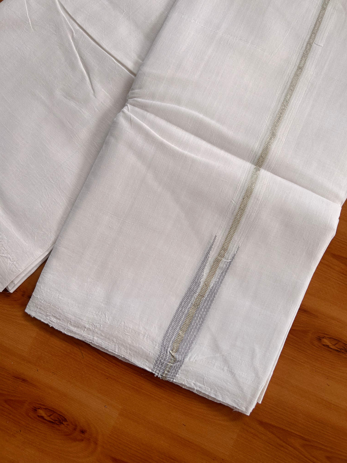 Double Pure White 25% Discount ! KaithariKada Handloom Millpaav - Kerala Handloom - 100% Pure Cotton Mundu/Dhoti - (80x90) - 0.75 inch Puliyilakkara Silver Kasav & Ash Grey Striped Chutty Kara - 4 mtr (8.5 muzham) - 4 KK5527 RAM