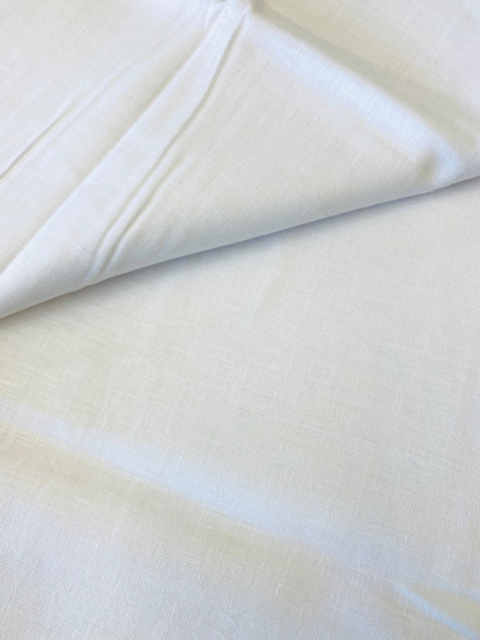 19% DISCOUNT!! NEW! Kaitharikada Men’s Shirt & Kurta Material - PURE WHITE- Politician White Colour 60 Lea Super fine Luxury European Linen. 200x150(cm) (₹ 1847 Per meter) - 2KK7004SAR
