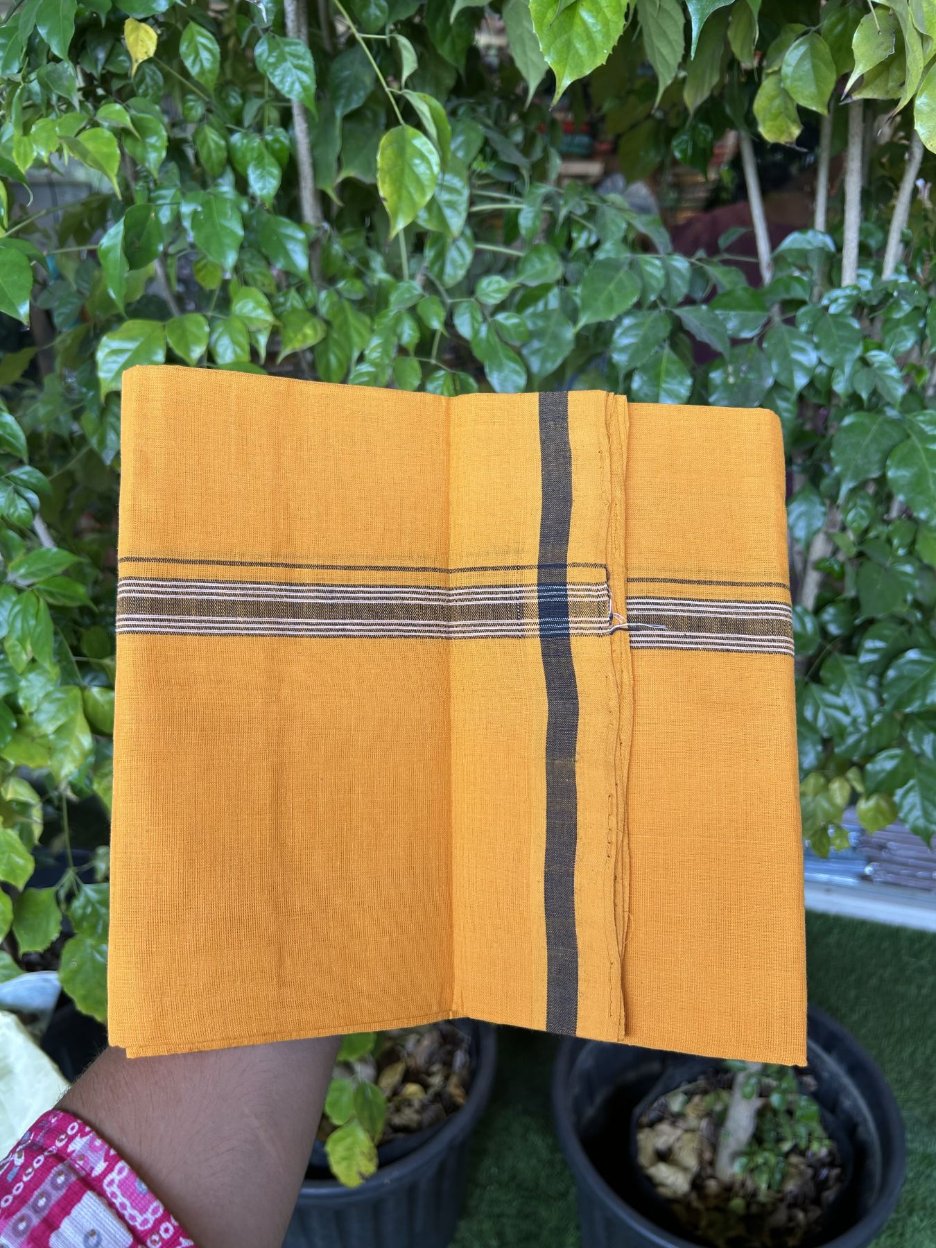 Handloom Single Hallmarked - 10% Discount !! KaithariKada 100% Pure Cotton - Mundu/Dhoti 2 cm Black Kara with Light Orange colour Body - (2 meter / 4 muzham) - 28 KK8044 ELA