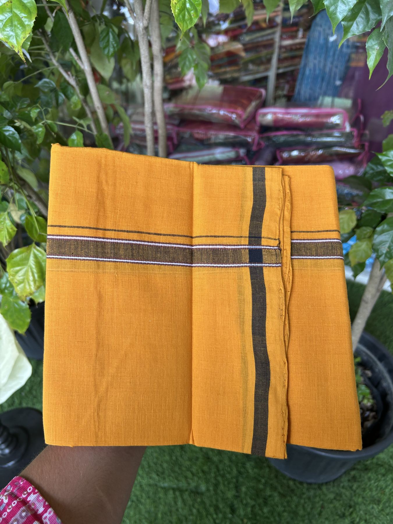 Handloom Single Hallmarked - 10% Discount !! KaithariKada 100% Pure Cotton - Mundu/Dhoti 2 cm Black Kara with Light Orange colour Body - (2 meter / 4 muzham) - 24 KK8044 ELA