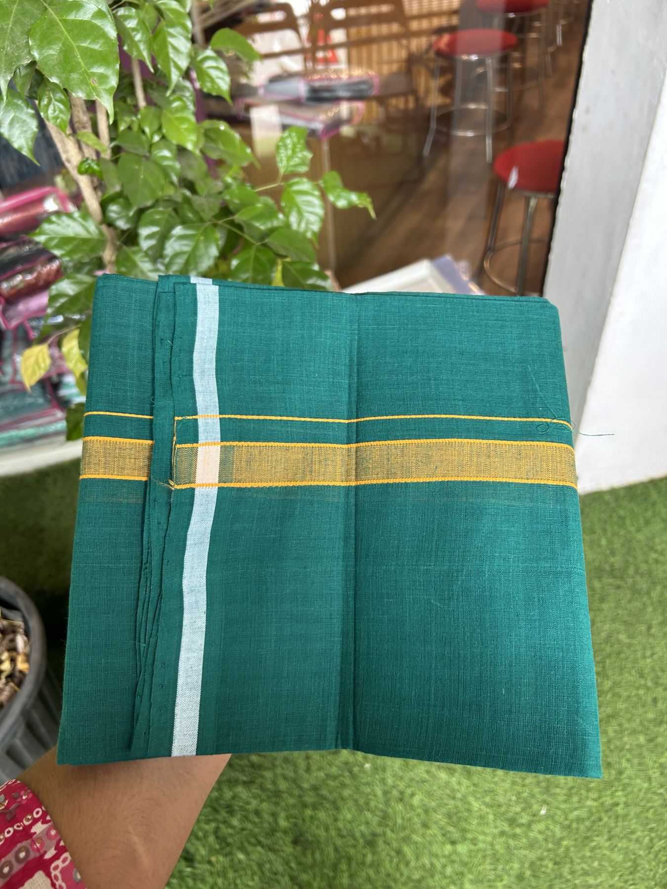 Handloom Single Hallmarked - 10% Discount !! KaithariKada 100% Pure Cotton - Mundu/Dhoti Dark Green Body & 2 cm Light Orange Kara - (2 meter / 4 muzham)- 1 KK8044 ELA
