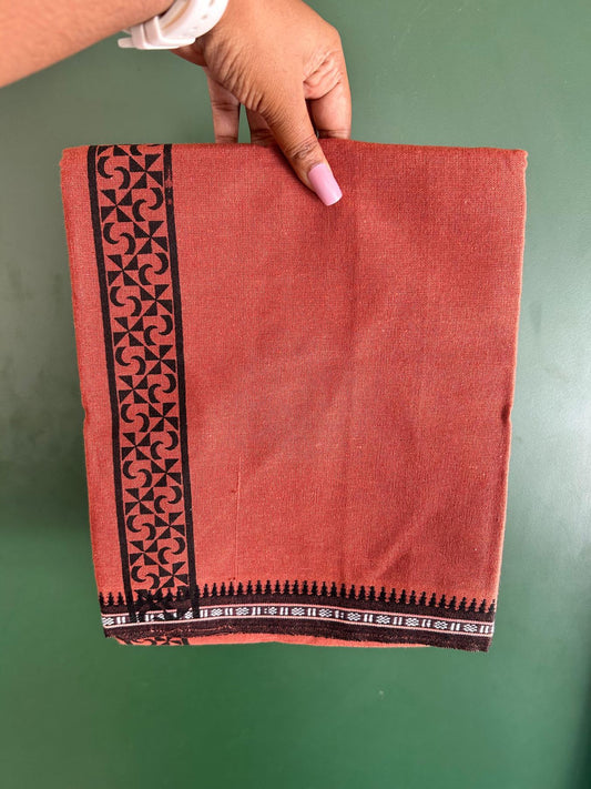 Single Kaily / Lungi - Kaitharikada - Mixed Cotton - 40s twisted - 1.75 inch Black Printed Design Printed Kuppadam Kara With Kavi Colour Body (2 meter / 4 muzham) - 7 KK8075 SAT