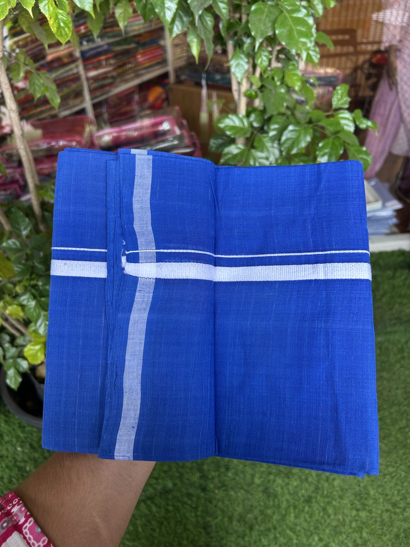 Handloom Single Hallmarked - 10% Discount !! KaithariKada 100% Pure Cotton - Mundu/Dhoti Navy Blue Body & 1 cm White Kara - (2 meter / 4 muzham) - 12 KK8044 ELA