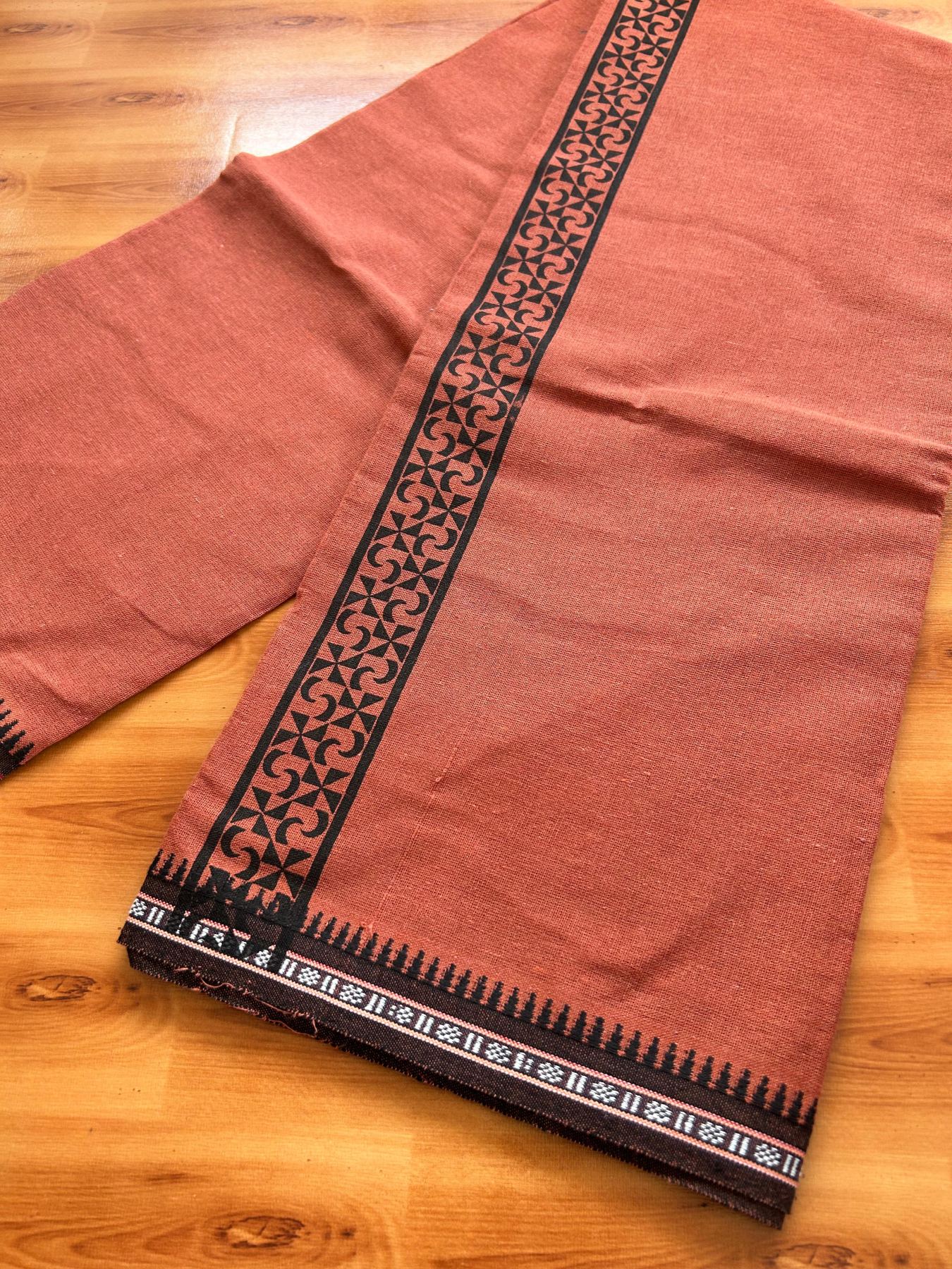 Single Kaily / Lungi - Kaitharikada - Mixed Cotton - 40s twisted - 1.75 inch Black Printed Design Printed Kuppadam Kara With Kavi Colour Body (2 meter / 4 muzham) - 7 KK8075 SAT