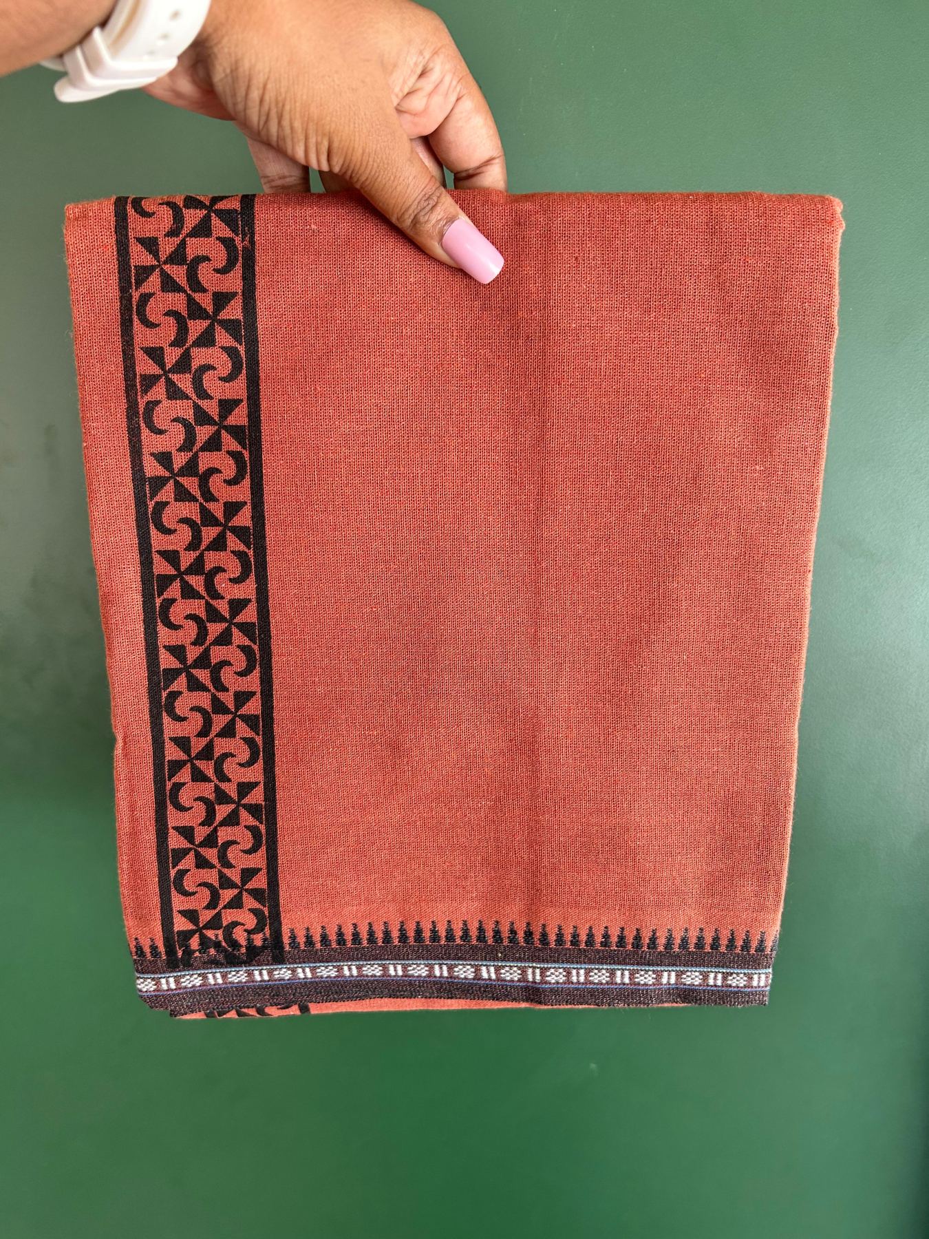 Single Kaily / Lungi - Kaitharikada - Mixed Cotton - 40s twisted - 1.75 inch Black Printed Design Printed Kuppadam Kara With Kavi Colour Body (2 meter / 4 muzham) - 9 KK8075 SAT