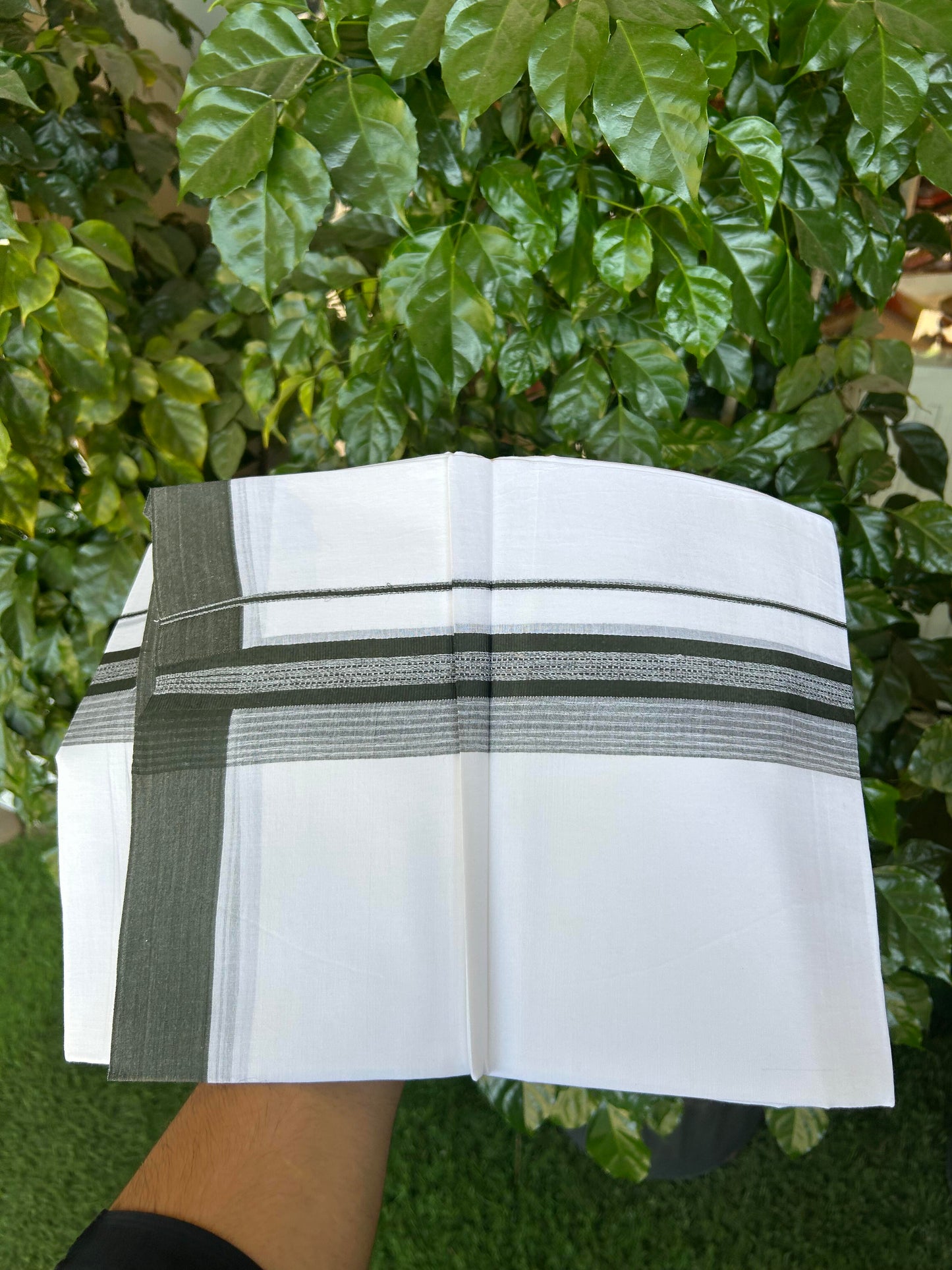 20% Discount ! Kaitharikada Balaramapuram 100% Cotton Pure White Double Mundu/Dothi - 100x80 - 2 inch Dark Pine Green Shaded Stripes Kara 3.90 m (8 muzham)- 21 KK5364 MC
