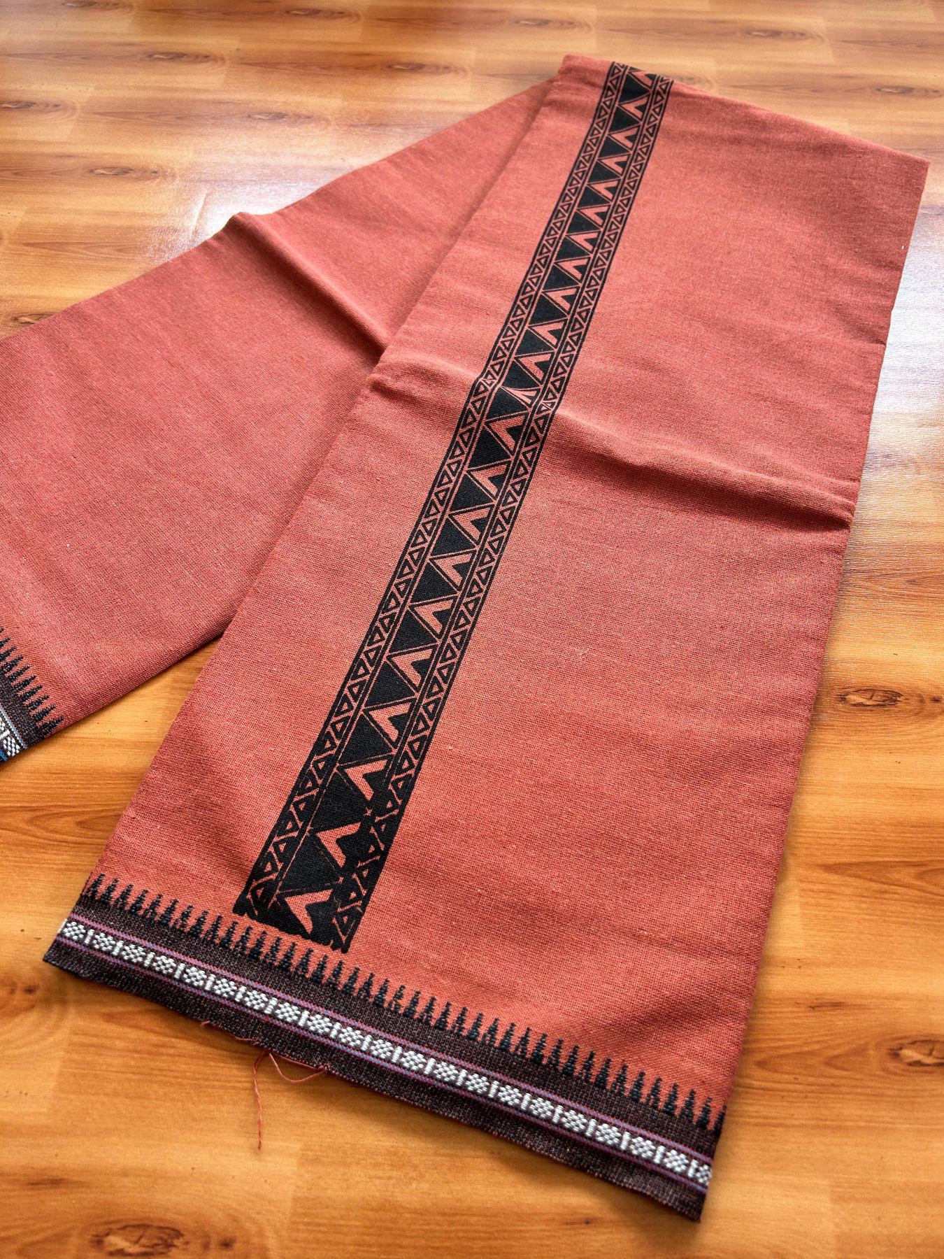 Single Kaily / Lungi - Kaitharikada - Mixed Cotton - 40s twisted - 1.75 inch Black Printed Design Printed Kuppadam Kara With Kavi Colour Body (2 meter / 4 muzham) - 24 KK8075 SAT