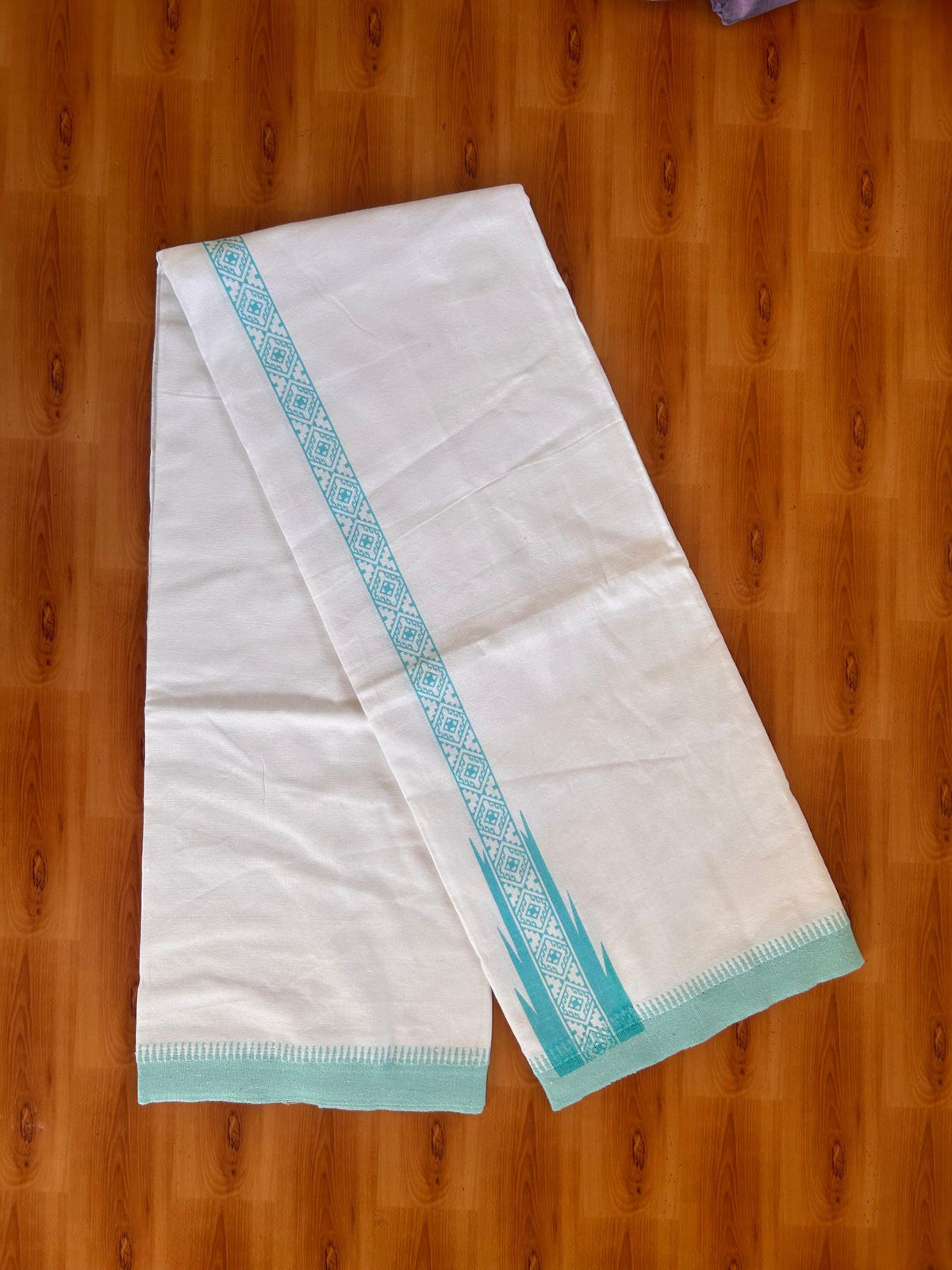 Single Kaily / Lungi - Mixed Cotton - Kaitharikada - 2/40s - 2.75 inch Cyan Printed Design Chutty Kara & Kuppadam Border With White Colour Body (2 meter / 4 muzham) - 34 KK8088 SAT