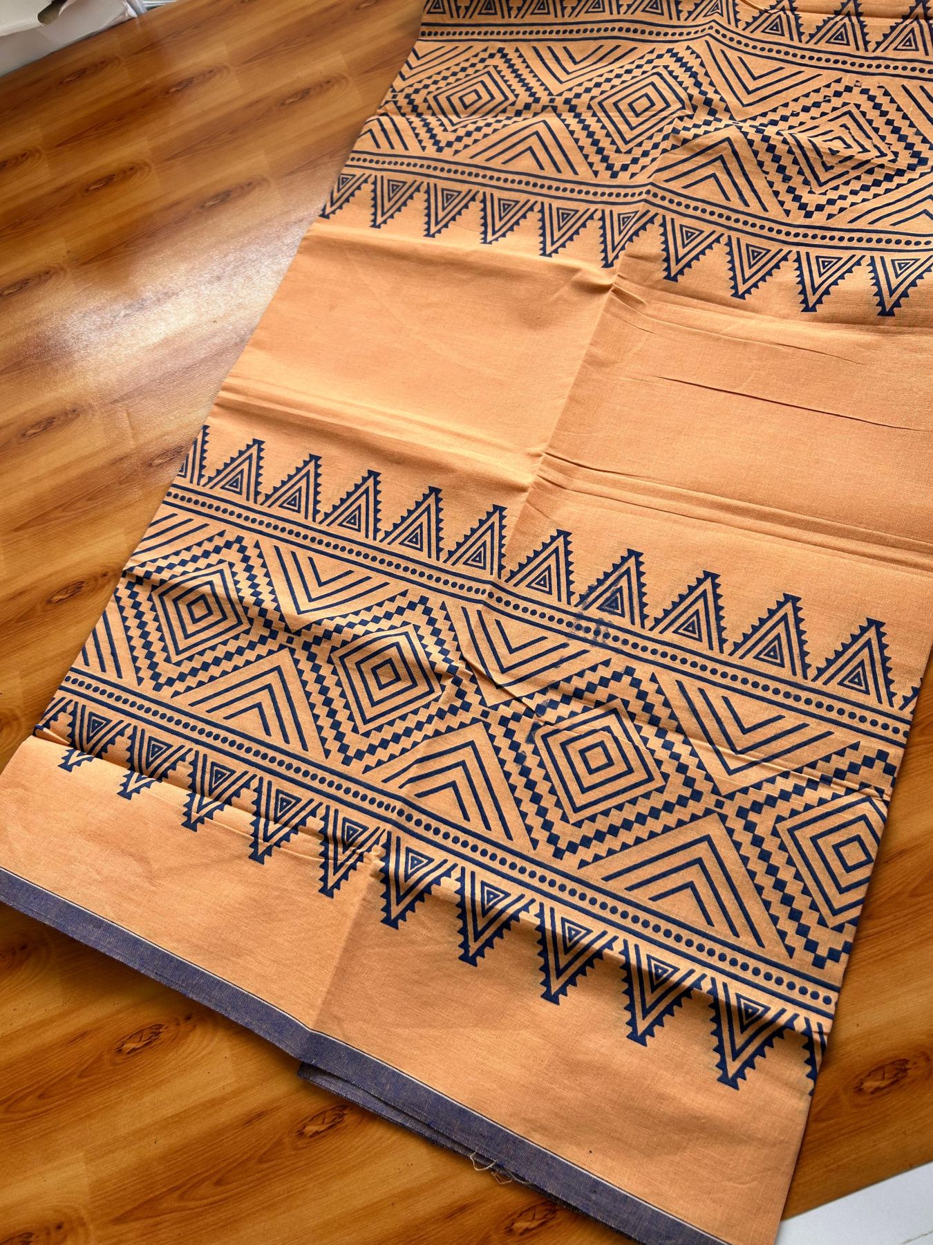 Single Kaily / Lungi - Pure Cotton - (40s) -  Blue Printed design with Light Kavi colour body (2 meter / 4 muzham) - 10 KK8071 GAN