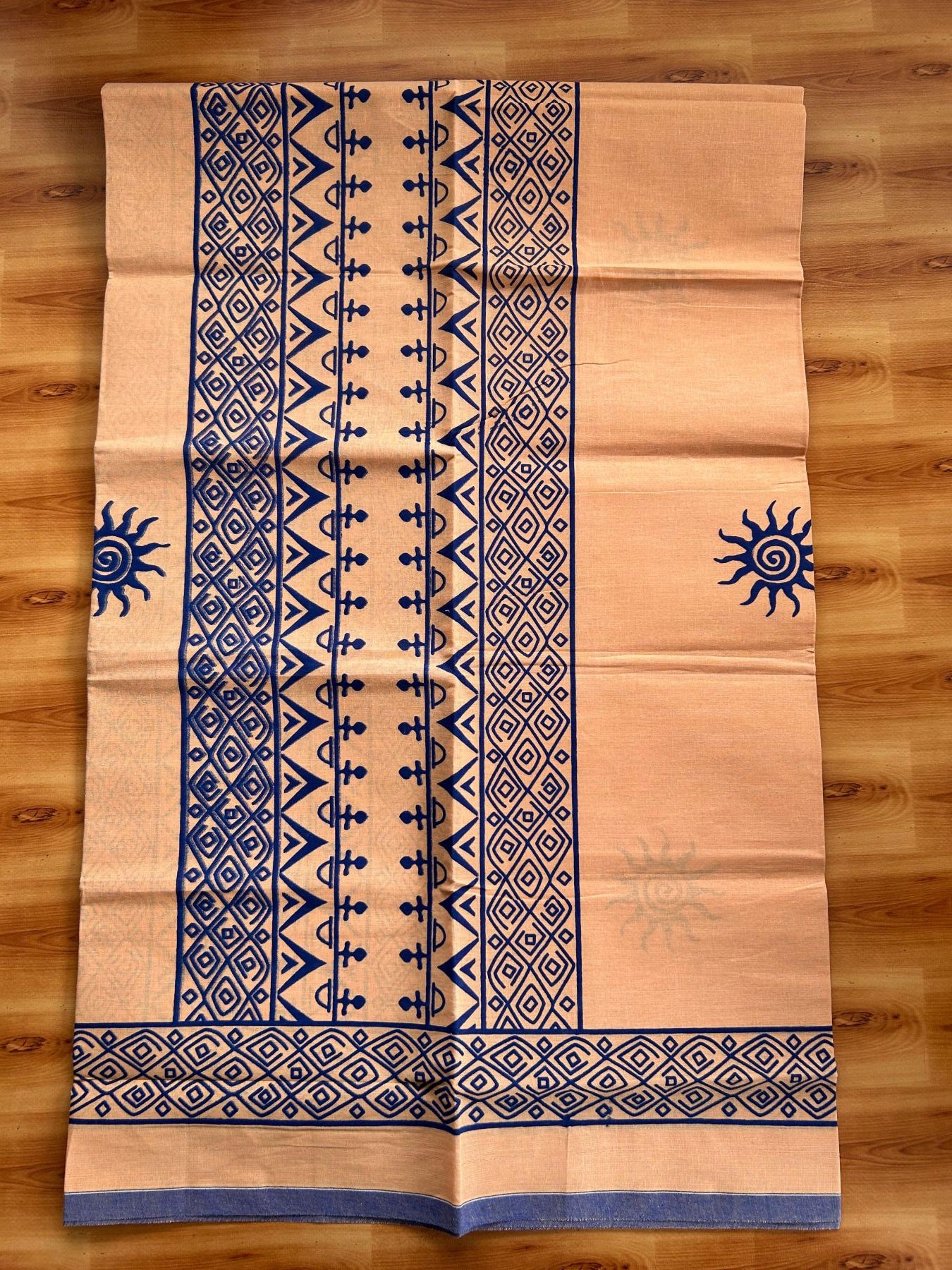 Single Kaily / Lungi - Pure Cotton - (40s) -  Blue Printed design with Light Kavi colour body (2 meter / 4 muzham) - 15 KK8071 GAN