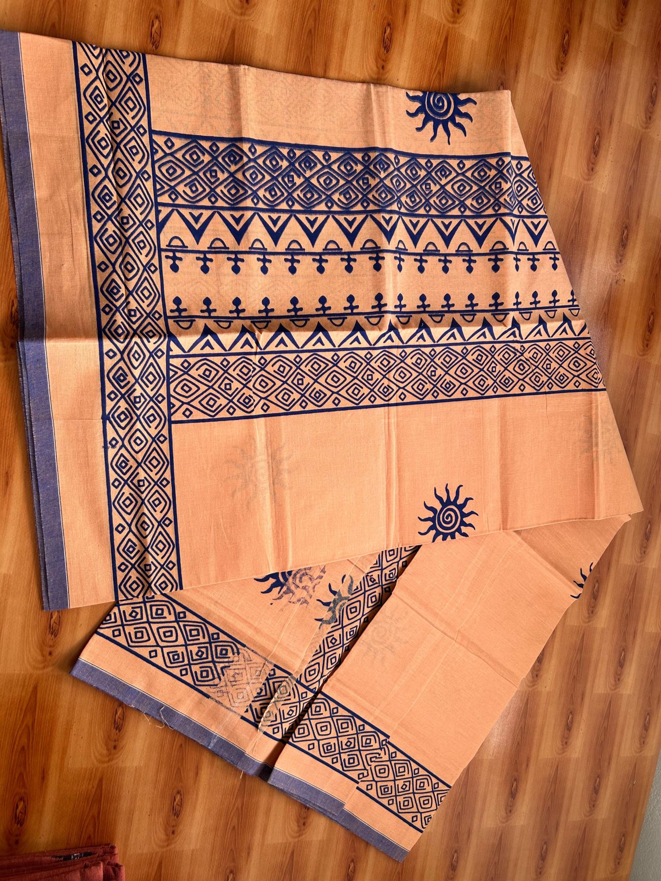 Single Kaily / Lungi - Pure Cotton - (40s) -  Blue Printed design with Light Kavi colour body (2 meter / 4 muzham) - 15 KK8071 GAN