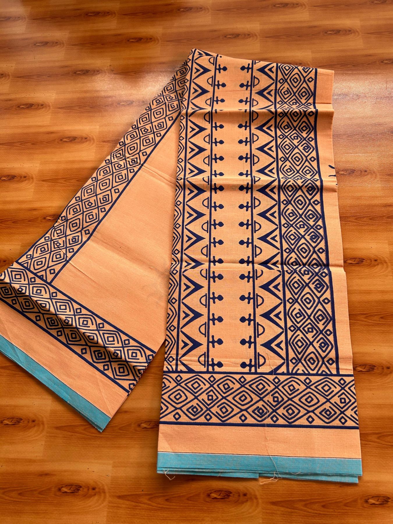 Single Kaily / Lungi - Pure Cotton - (40s) -  Blue Printed design with Light Kavi colour body (2 meter / 4 muzham) - 14 KK8071 GAN