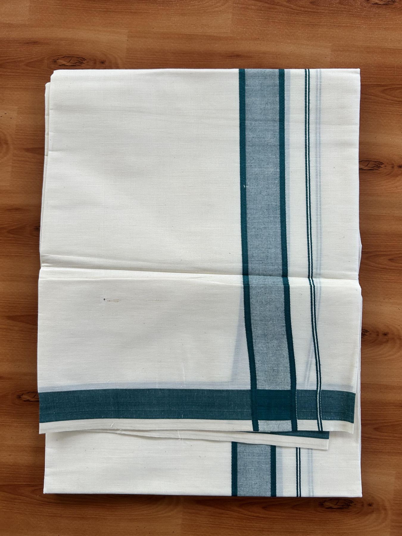 Single Off White - (Unbleached) Mundu/Dhoti - KaithariKada Balaramapuram Pure Cotton 70x30 - 1.25 inch Green Shaded Kara (2 meter / 4 muzham) - 1 KK5409 PMC