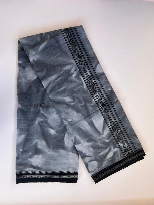 Single Kaily / Lungi - Kaitharikada - Mixed Cotton - 40s twisted - 1.5 inch Black Printed Design Kara With Ash Grey & Black Shaded Colour Body (2 meter / 4 muzham) -  8 KK8088 SAT