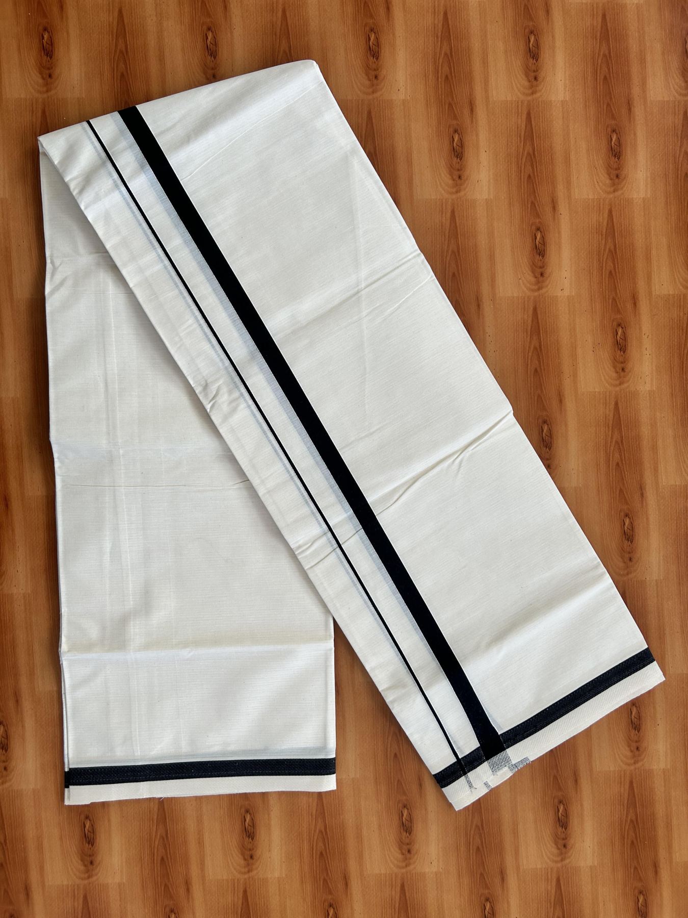 Single Off White - (Unbleached) Mundu/Dhoti - KaithariKada Balaramapuram Pure Cotton 70x30 - 0.5 cm Black Kara (2 meter /4 muzham) - 14 KK5409 PMC