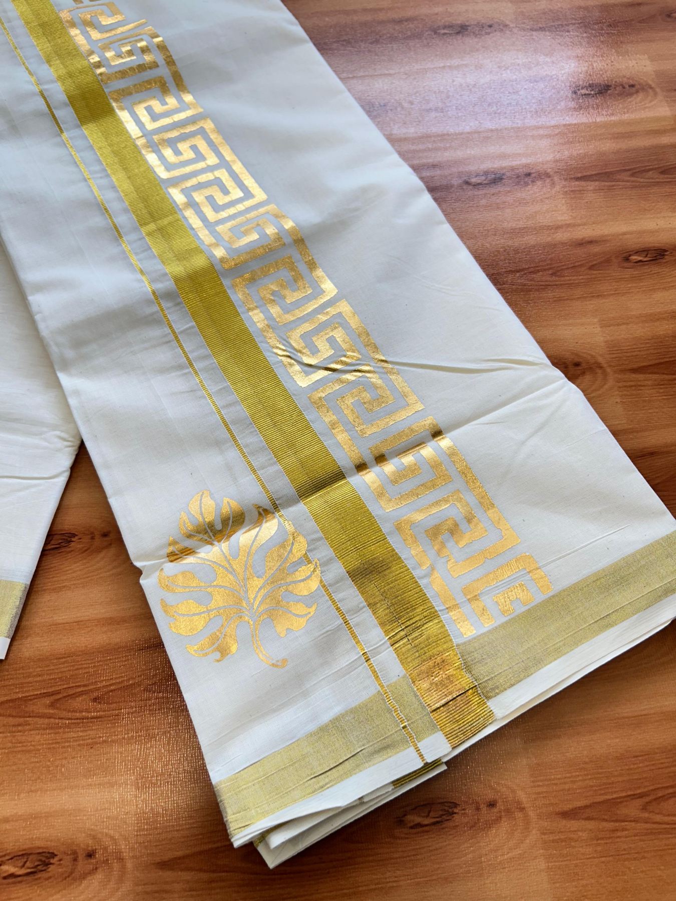 Double Off White (Unbleached) Mundu/Dhoti - 20% Discount!! KaithariKada Mixed Cotton (60s) - 3 inch Gold Kasav & Printed Designer Kara 4 mtr (8.5 Muzham) - 39 KK5487 CKS