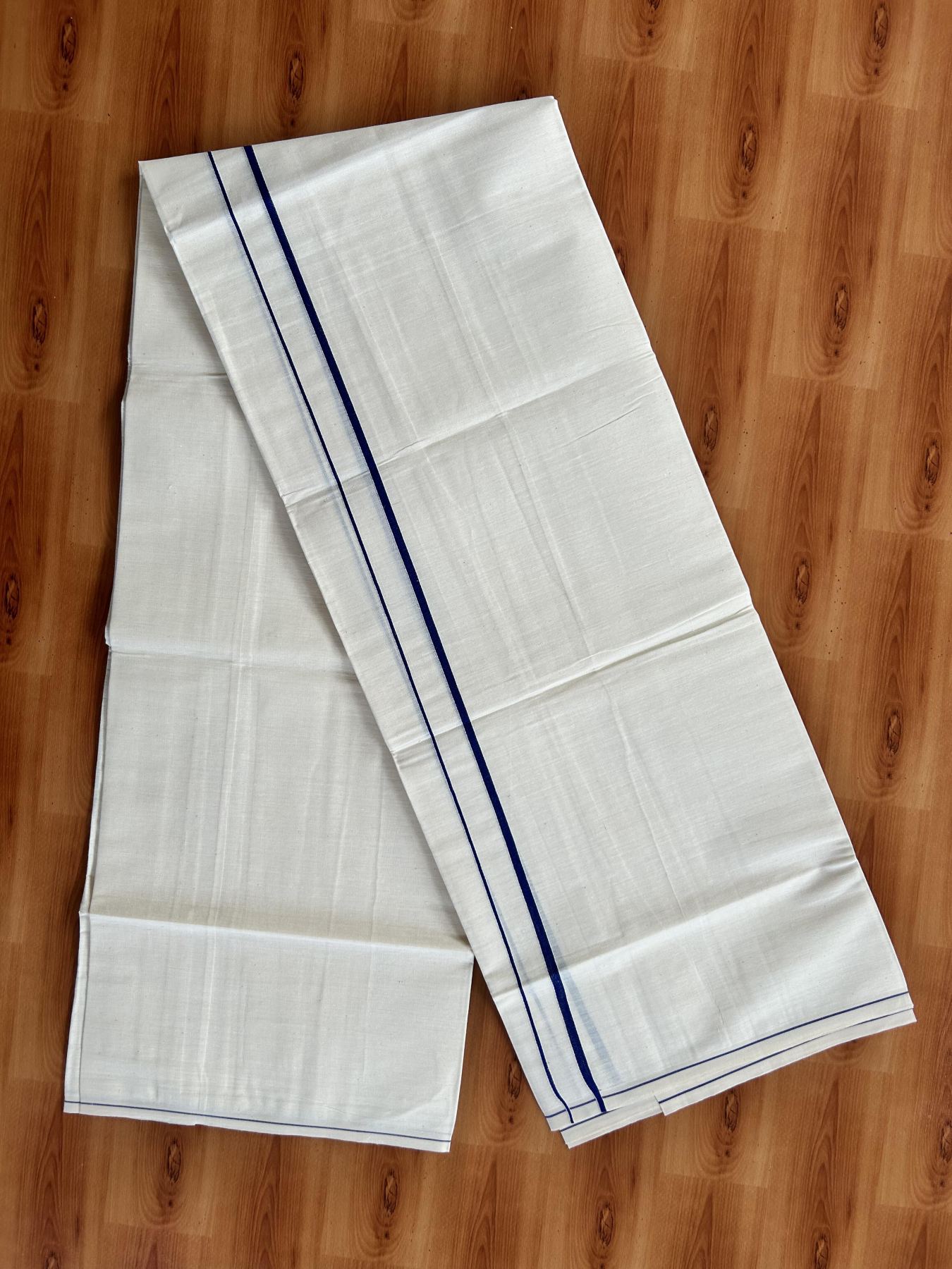 Single Off White - (Unbleached) Mundu/Dhoti - KaithariKada Balaramapuram Pure Cotton 70x30 - 0.3 cm Blue Kara (2 meter /4 muzham) - 15 KK5409 PMC