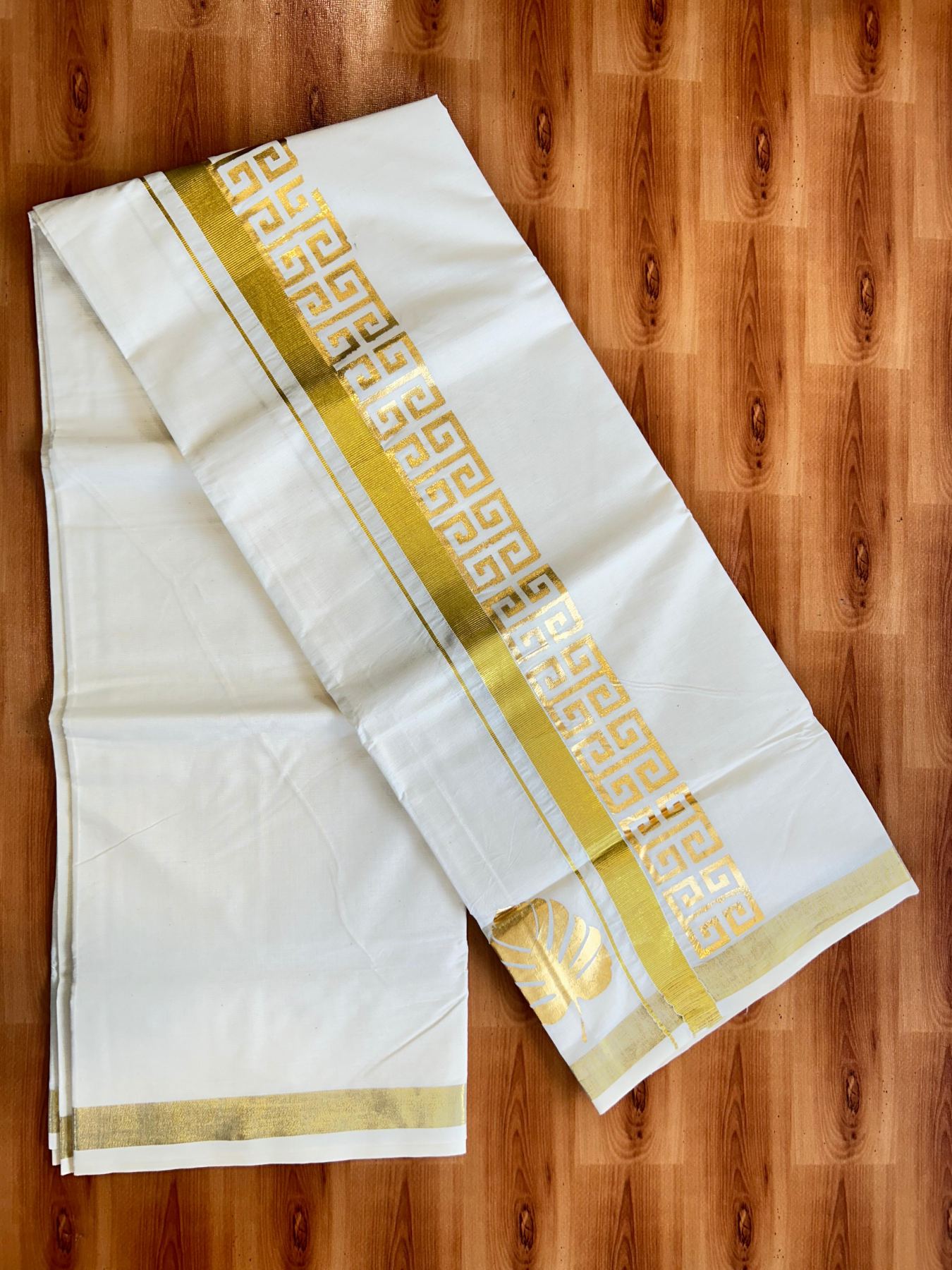 Double Off White (Unbleached) Mundu/Dhoti - 20% Discount!! KaithariKada Mixed Cotton (60s) - 2.75 inch Gold Kasav & Printed Designer Kara 4 mtr (8.5 Muzham) - 43 KK5487 CKS