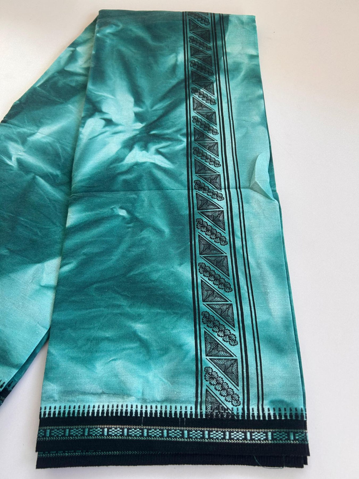 Single Kaily / Lungi - Kaitharikada - Mixed Cotton - 40s twisted - 2 inch Black Printed Design Kara With Sea Green & White Shaded Colour Body (2 meter / 4 muzham) -  18 KK8088 SAT