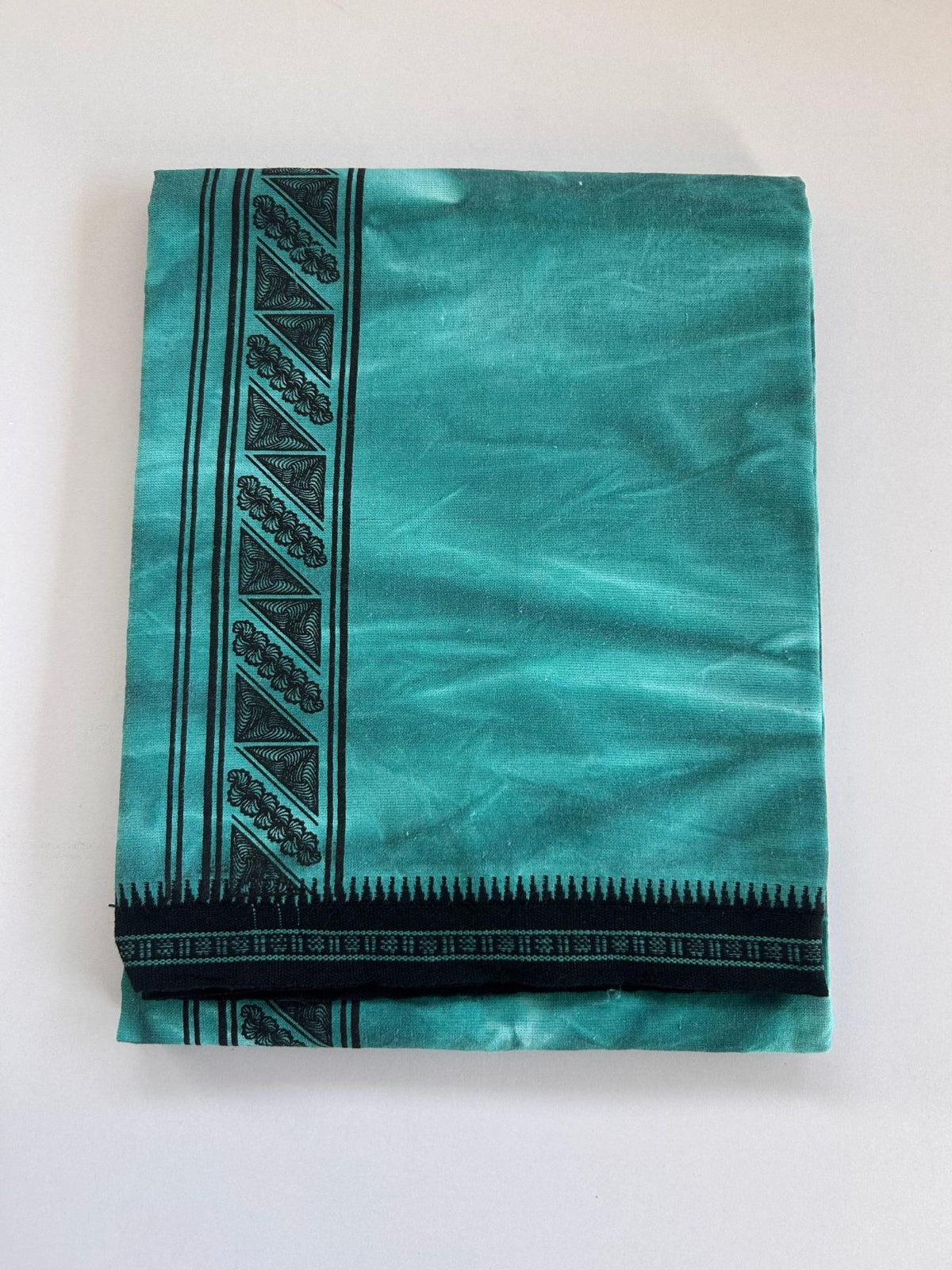 Single Kaily / Lungi - Kaitharikada - Mixed Cotton - 40s twisted - 2 inch Black Printed Design Kara With Sea Green & White Shaded Colour Body (2 meter / 4 muzham) -  19 KK8088 SAT