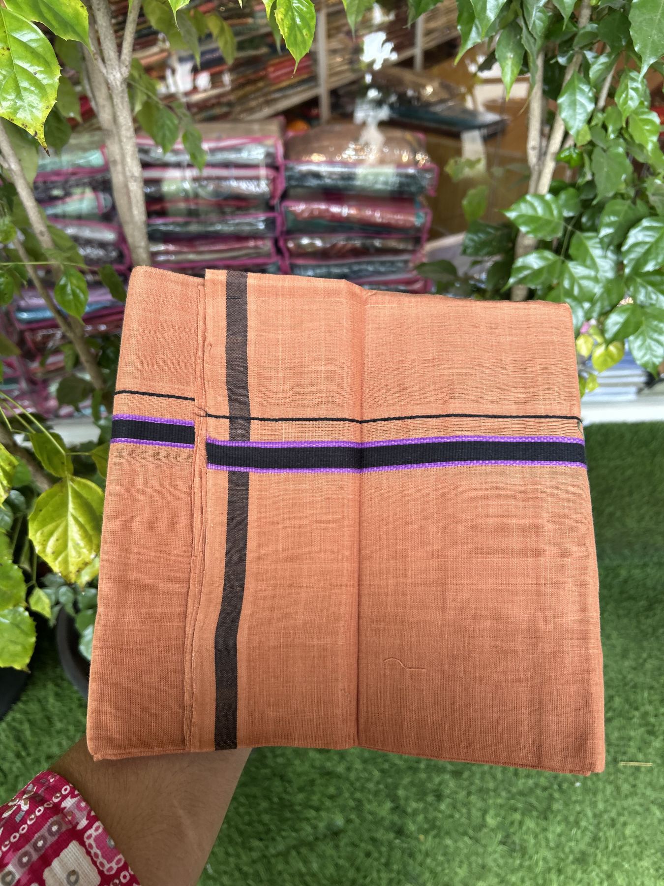 Handloom Single Hallmarked - 10% Discount ! KaithariKada 100% Pure Cotton - Mundu/Dhoti 0.5 inch Black & Violet Kara with Kavi colour Body - (2 meter / 4 muzham) - 55 KK8044 ELA