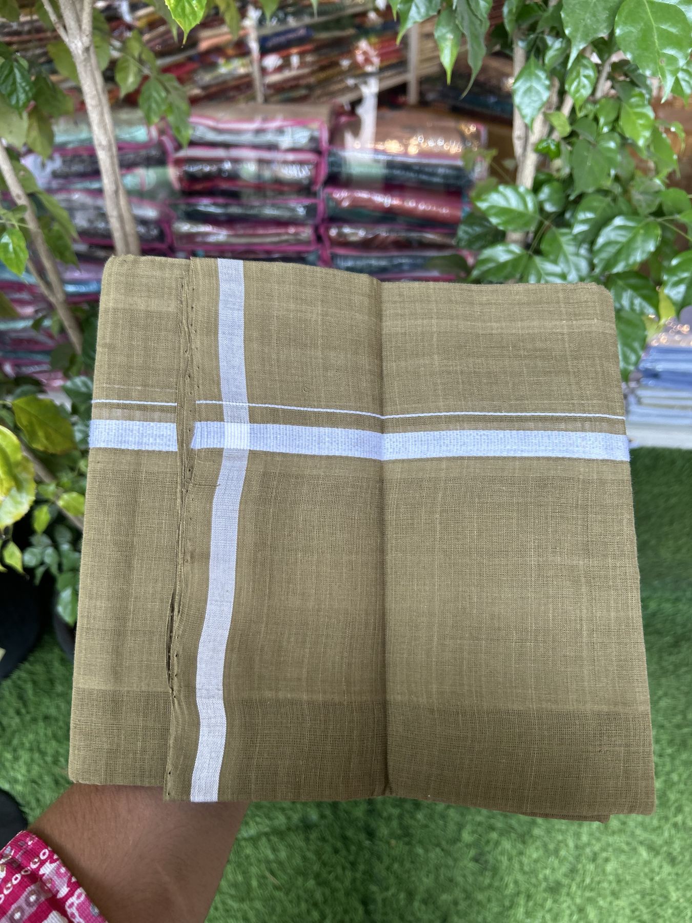 Handloom Single Hallmarked - 10% Discount !! KaithariKada 100% Pure Cotton - Mundu/Dhoti Olive Green Body & 1.5 cm Black & White Stripes Kara - (2 meter / 4 muzham) - 9 KK8044 ELA