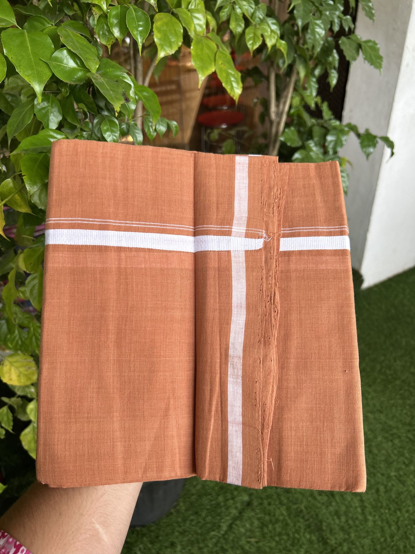 10% Discount !! KaithariKada 100% Pure Cotton - Handloom Single Mundu/Dhoti  Kavi Brown Colour Body & White 1 cm Kara- 2.25mtr (4.82 muzham)  - 47 KK8044 ELA