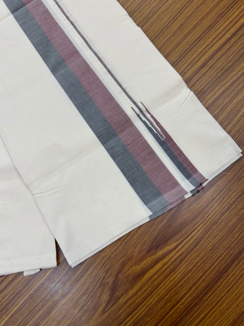 DMK Veshti - 20% DISCOUNT ! KaithariKada Balaramapuram 100% COTTON SINGLE OFF WHITE (Unbleached) Mundu/Dhoti-100X100 - 2 inch Puliyilakkara Maroon & Black Shaded Chutty Kara (2 meter / 4 muzham) -  2 KK5268 ASH