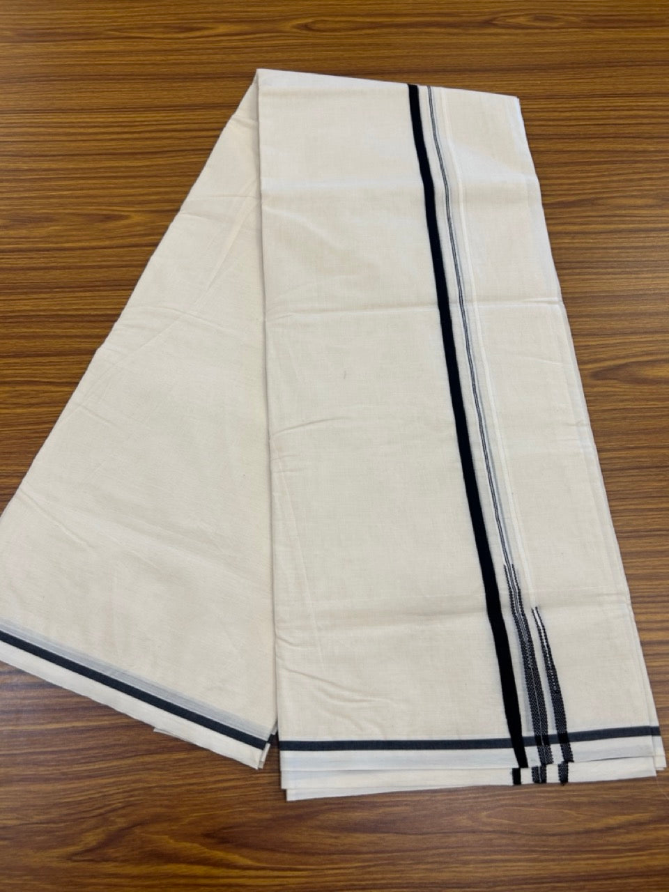 27% DISCOUNT!! KaithariKada Balaramapuram 100% Cotton off white Double - (Unbleached) Mundu/Dhoti-100x100 - 1 cm Puliyilakkara Black Double Chutty Kara - 9 KK5268 ASH