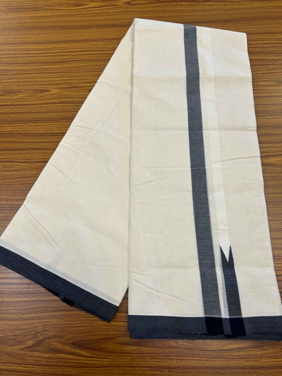 20% Discount! KaithariKada Balaramapuram 100% Cotton Double Off white (Unbleached) Mundu/Dhoti- 100x100 - 1 inch Puliyilakkara Black Shaded chutty Kara 4 Mtr - 11 KK5268 ASH