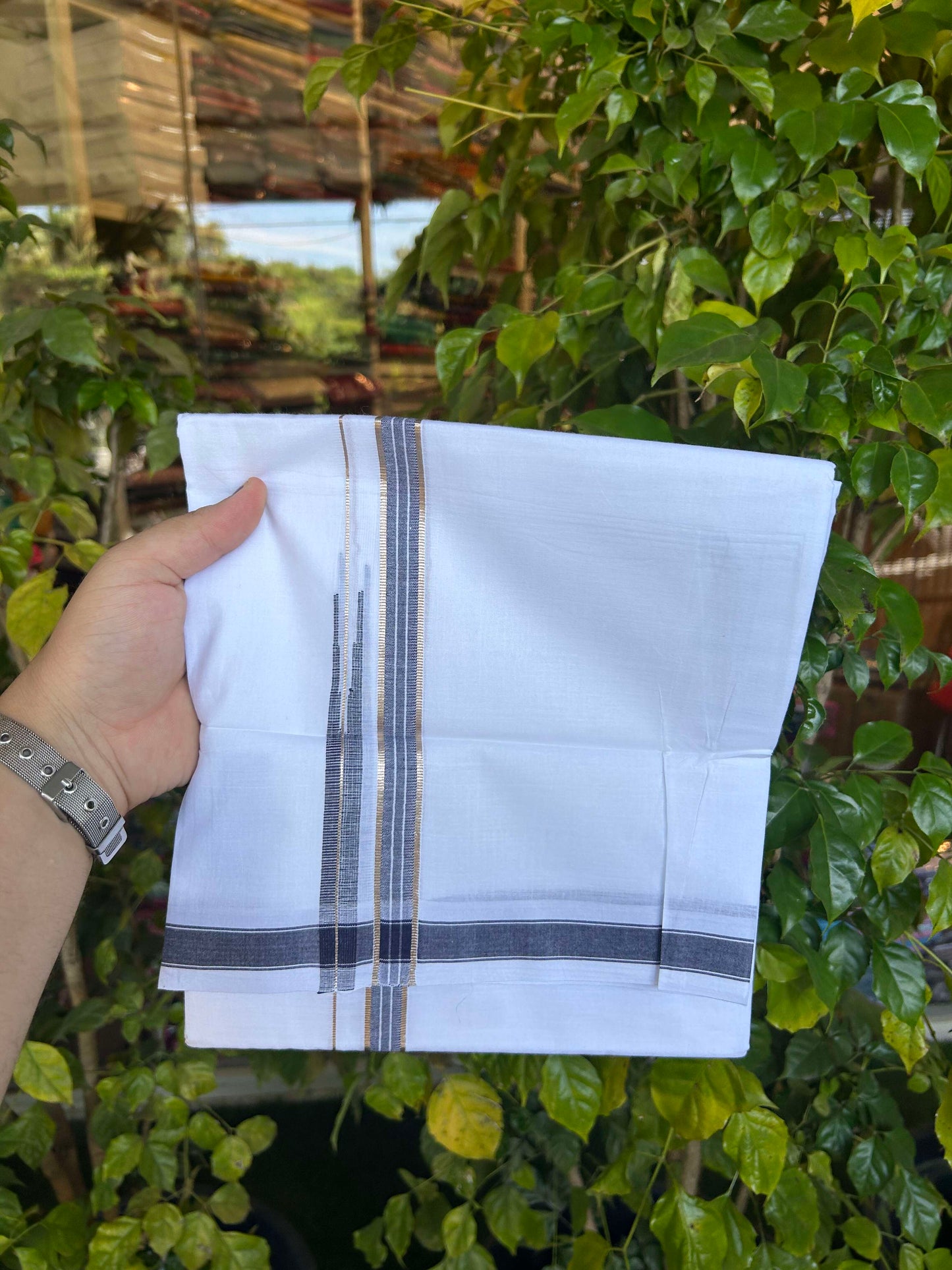 20% Discount!! Kaitharikada Balaramapuram 100% Pure Cotton Pure White Double Mundu/Dothi - 100x80 - 1.5 cm Blue & Silver Kasav Puliyilakkara One Side Chutty Kara 3.90 m (8 muzham) - 23 KK5310 CKS