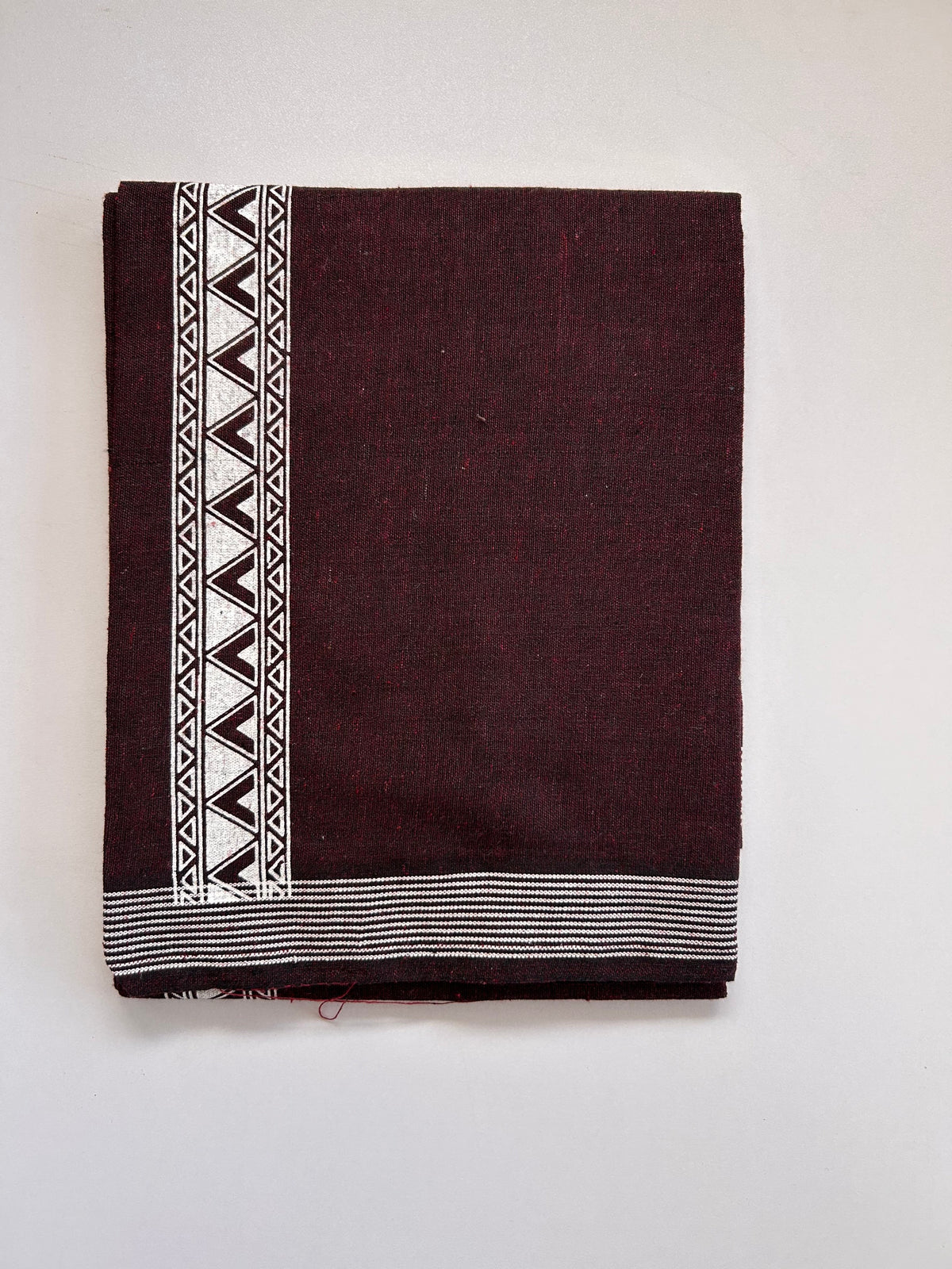 Single Kaily / Lungi - Kaitharikada - Mixed Cotton - 2/40s twisted - 2 inch White Printed Design Kara wine & Black Colour Body (2 meter / 4 muzham) - 29 KK8089 SAT