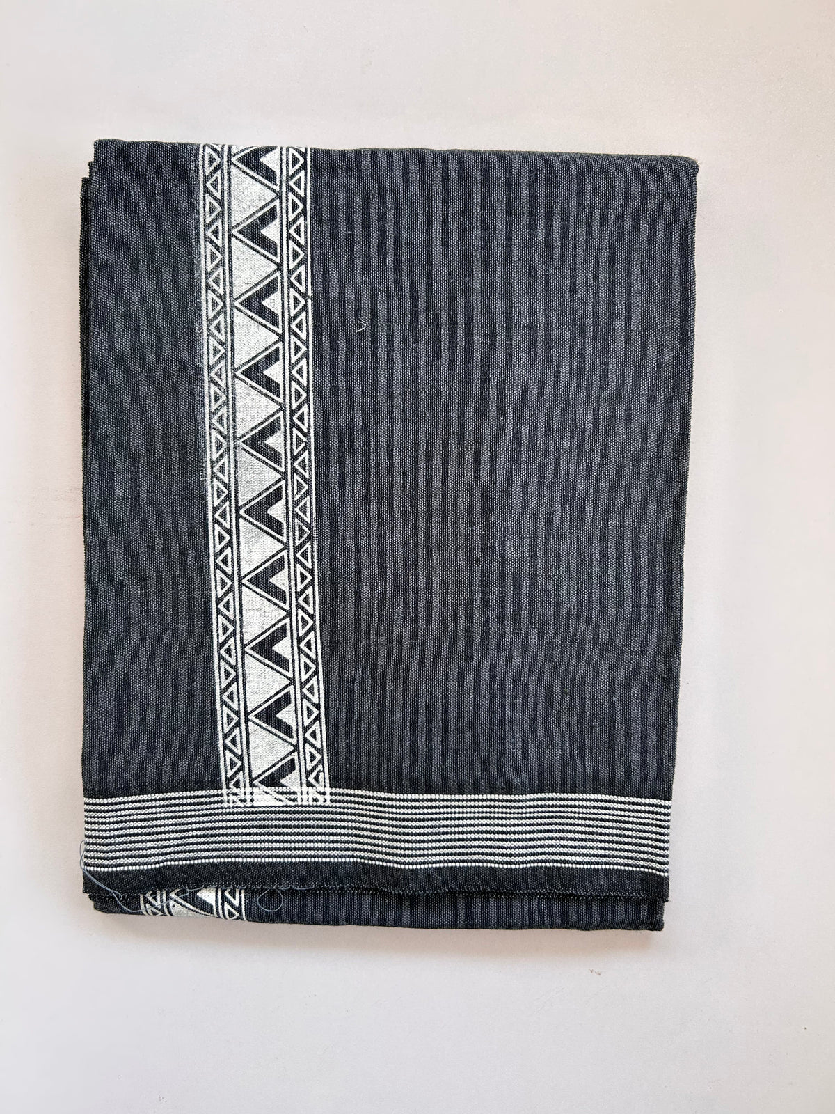 Single Kaily / Lungi - Kaitharikada - Mixed Cotton - 2/40s twisted - 2 inch White Printed Design Kara With Blue & Black Colour Body (2 meter / 4 muzham) - 28 KK8089 SAT