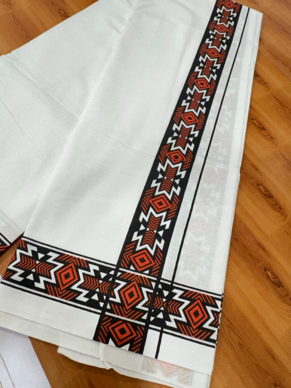 Single White Kerala Mund Polyster Mixed Cotton - (20s) - Kaily / Lungi - 2 inch Brick Red Printed Kara (2 meter / 4 muzham) - 2 KK8070 GAN