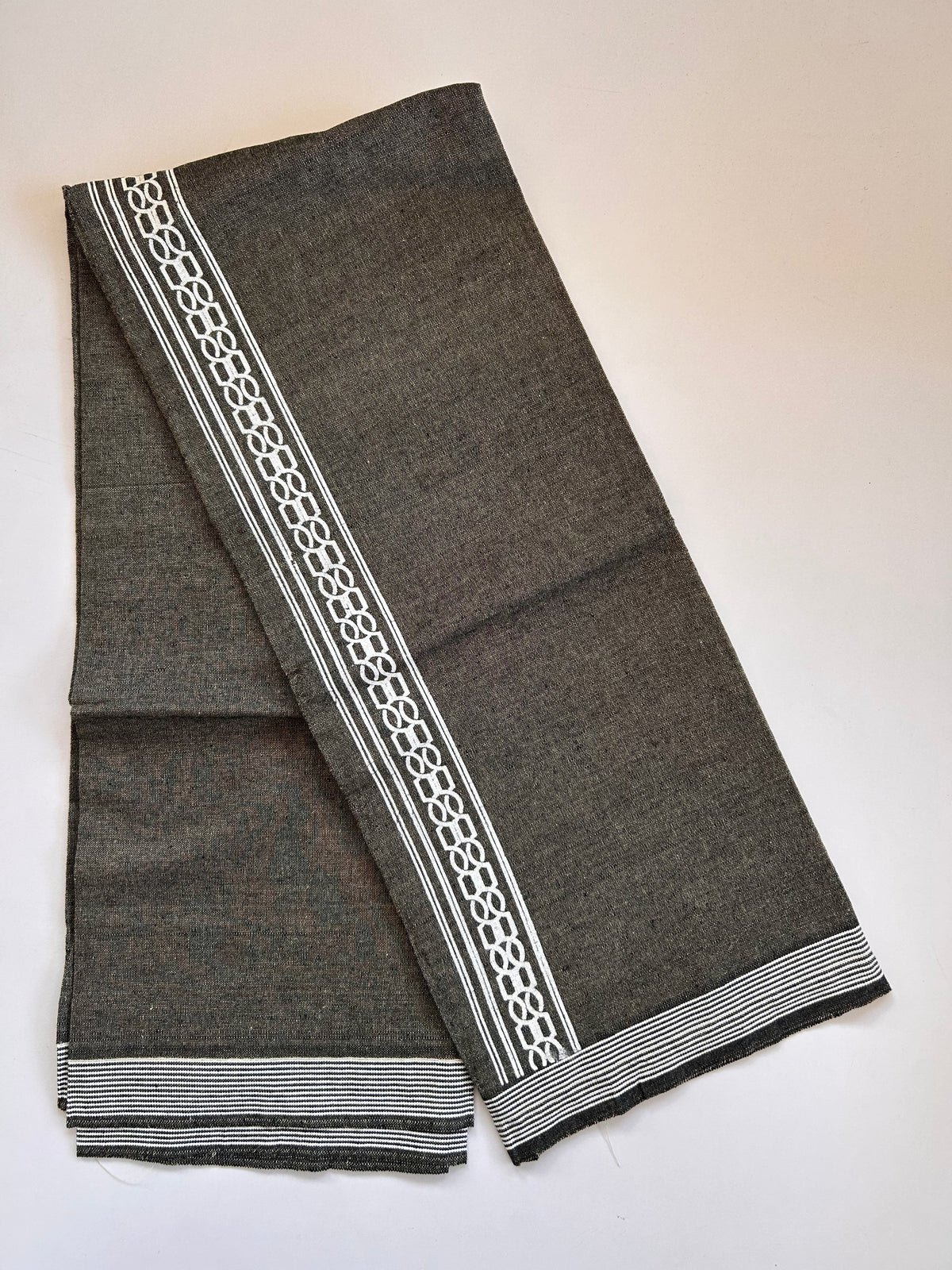Single Kaily / Lungi - Kaitharikada - Mixed Cotton - 2/40s twisted - 2 inch White Printed Design Kara With Brown & Black Colour Body (2 meter / 4 muzham) - 12 KK8089 SAT