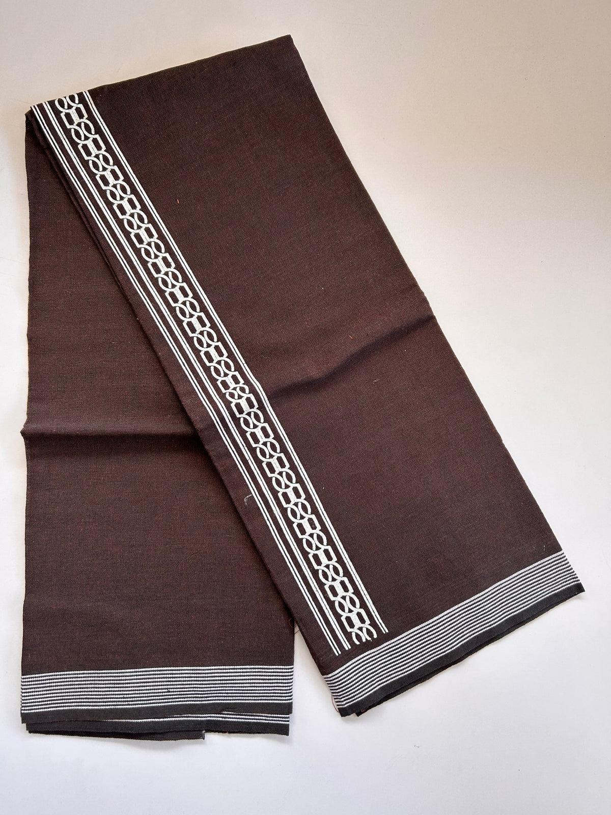 Single Kaily / Lungi - Kaitharikada - Mixed Cotton - 2/40s twisted - 2 inch White Printed Design Kara With Dark Brown & Black Colour Body (2 meter / 4 muzham) - 10 KK8089 SAT