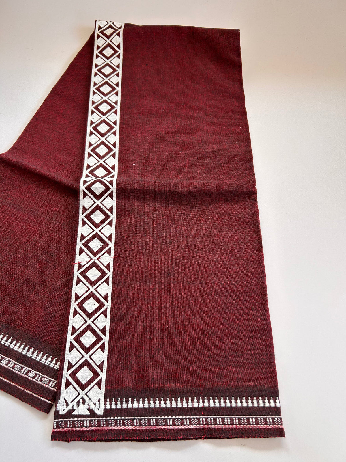 Single Kaily / Lungi - Kaitharikada - Mixed Cotton - 2/40s twisted - 2 inch White Printed Design Kara With Maroon & Black Colour Body (2 meter / 4 muzham) - 13 KK8089 SAT