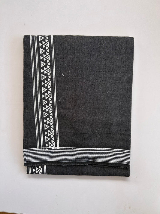 Single Kaily / Lungi - Kaitharikada - Mixed Cotton - 2/40s twisted - 2 inch White Printed Design Kara With Ash Grey & Black Colour Body (2 meter / 4 muzham) - 16 KK8090 SAT