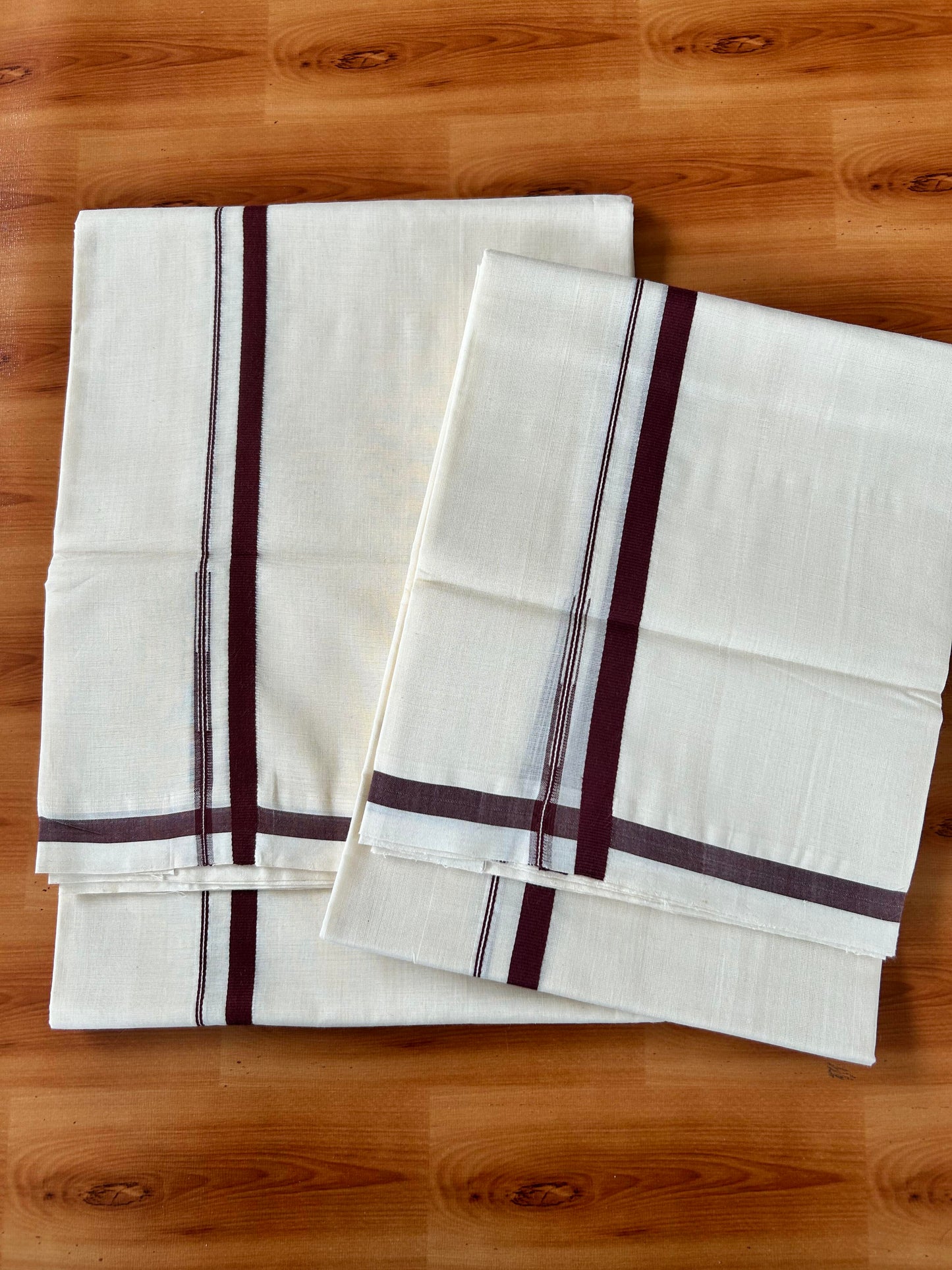 Off White Single Set Mundu 25% Discount !! KaithariKada Handloom Millpaav Balaramapuram - 100% Pure Cotton - 80X90 - 1 cm Puliyilakkara Brown Chutty Kara - Mundu 2 mtr & Neriyath 2.70 & 2.73 mtr - 3 KK5458 SOM