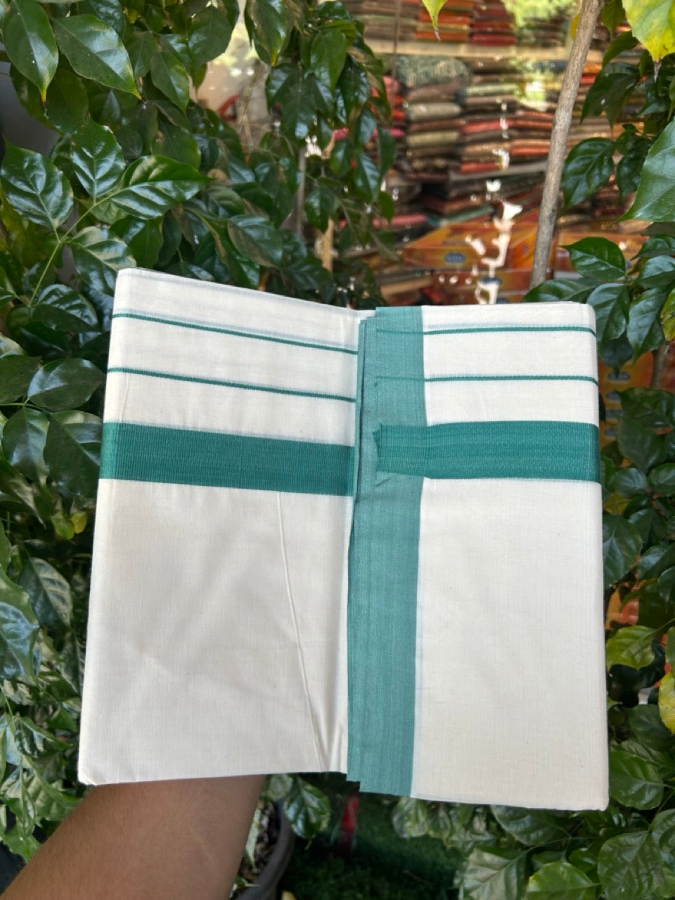 22% DISCOUNT! KaithariKada Balaramapuram 100% Cotton Double Off white - (Unbleached) Mundu/Dhoti-100x100 Pine Green Side Stripes Kara - 4 mtr (8.5 Muzham) - 5 KK5268 ASH