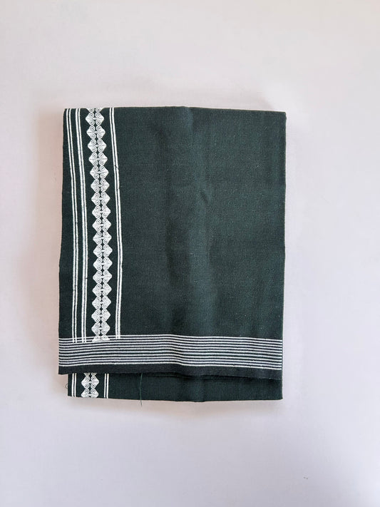 Single Kaily / Lungi - Kaitharikada - Mixed Cotton - 2/40s twisted - 2 inch White Printed Design Kara With Dark Green & Black Colour Body (2 meter / 4 muzham) - 17 KK8090 SAT