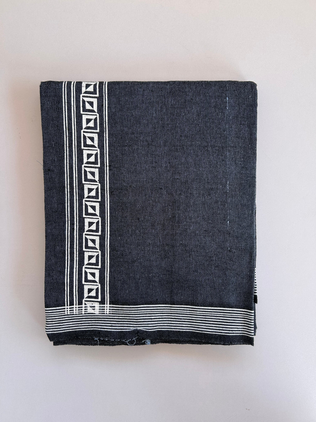 Single Kaily / Lungi - Kaitharikada - Mixed Cotton - 2/40s twisted - 2 inch White Printed Design Kara With Ash Blue & Black Colour Body (2 meter / 4 muzham) - 3 KK8089 SAT