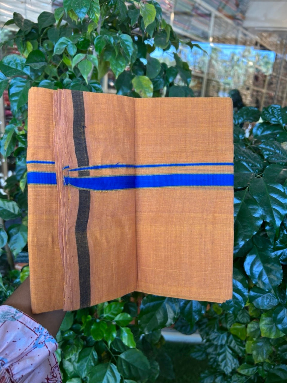 Handloom Single Hallmarked - 10% Discount !! KaithariKada 100% Pure Cotton - Mundu/Dhoti 1.5 cm Blue & Sage Green shaded Kara with Kavi colour Body - (2 meter / 4 muzham) - 2 KK8033 ELA