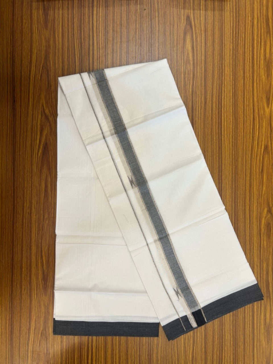 20% Discount ! Kaitharikada Balaramapuram 100% Cotton Pure White Double Mundu/Dothi - 100x80 - 1.5 inch Black & Silver Kasav Design Kara 4 mtr (8.5 muzham) - 4 KK5270 VAS