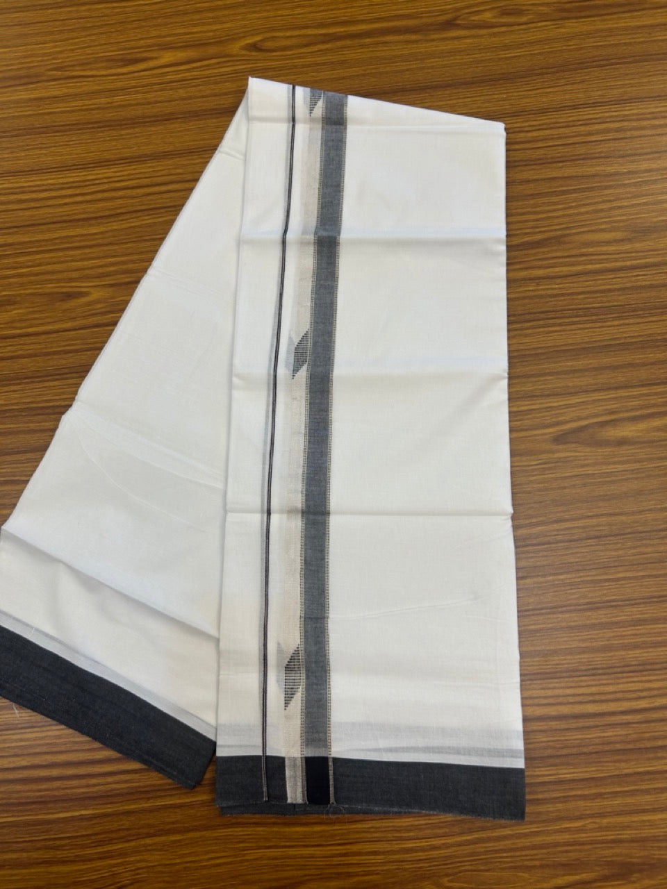 20% Discount ! Kaitharikada Balaramapuram 100% Cotton Pure White Double Mundu/Dothi - 100x80 - 1.5 inch Black & Silver Kasav Design Kara 4 mtr (8.5 muzham) - 5 KK5270 VAS