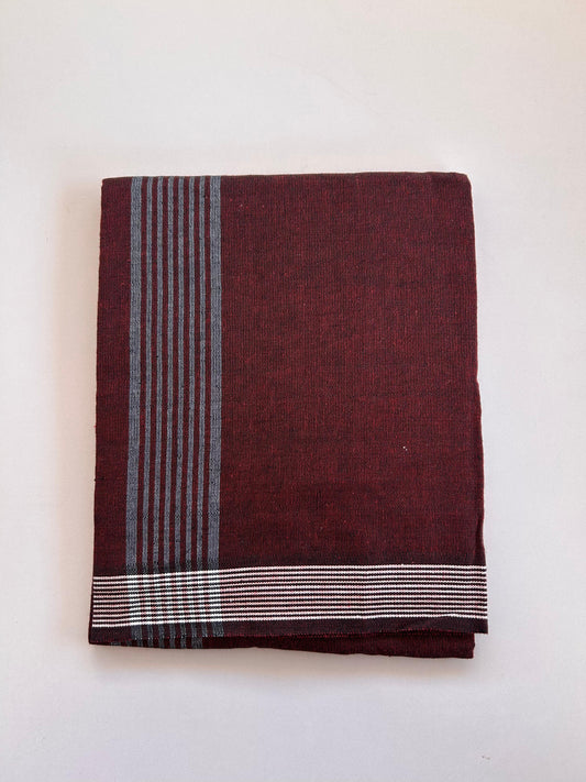 Kaitharikada - Single Kaily / Lungi - Mixed Cotton - (2/40s) twisted - 2.25 inch White Striped kara with Maroon & Black Shaded colour body (2 meter / 4 muzham) - 8 KK8089 SAT