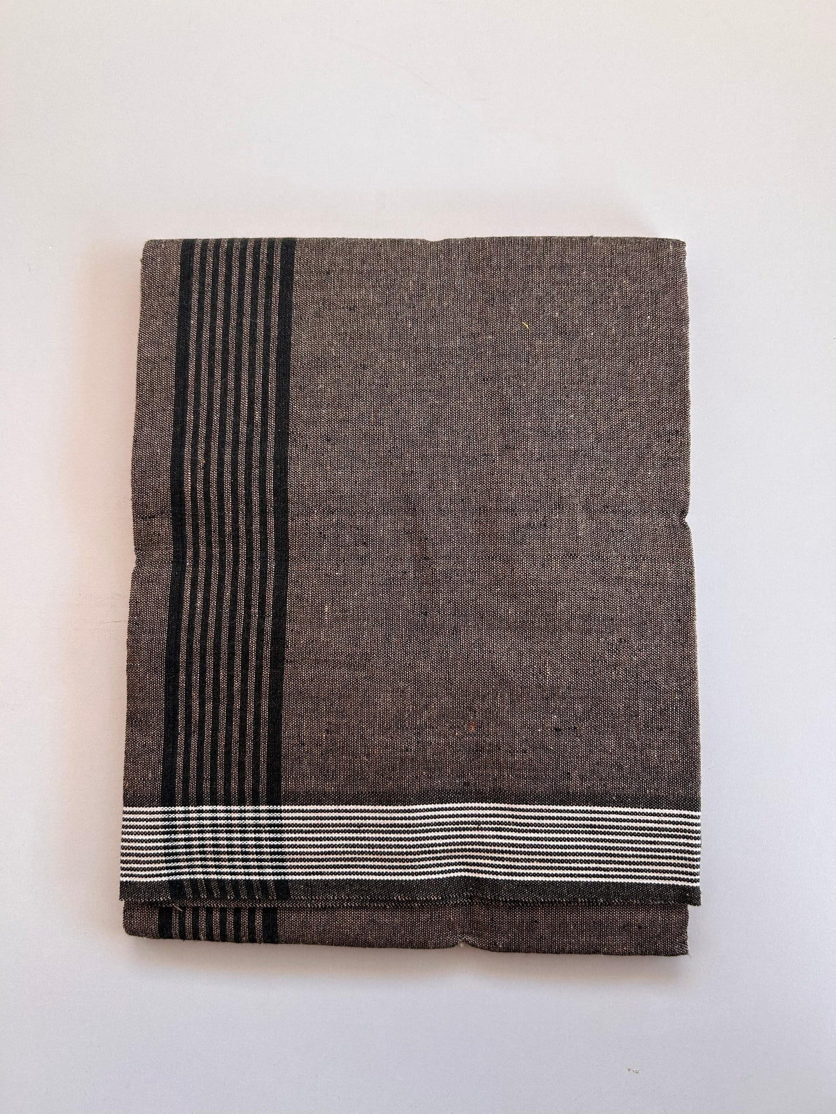 Kaitharikada - Single Kaily / Lungi - Mixed Cotton - (2/40s) twisted - 2 inch Black Striped kara with Dusty Peach & Black Shaded colour body (2 meter / 4 muzham) - 13 KK8089 SAT