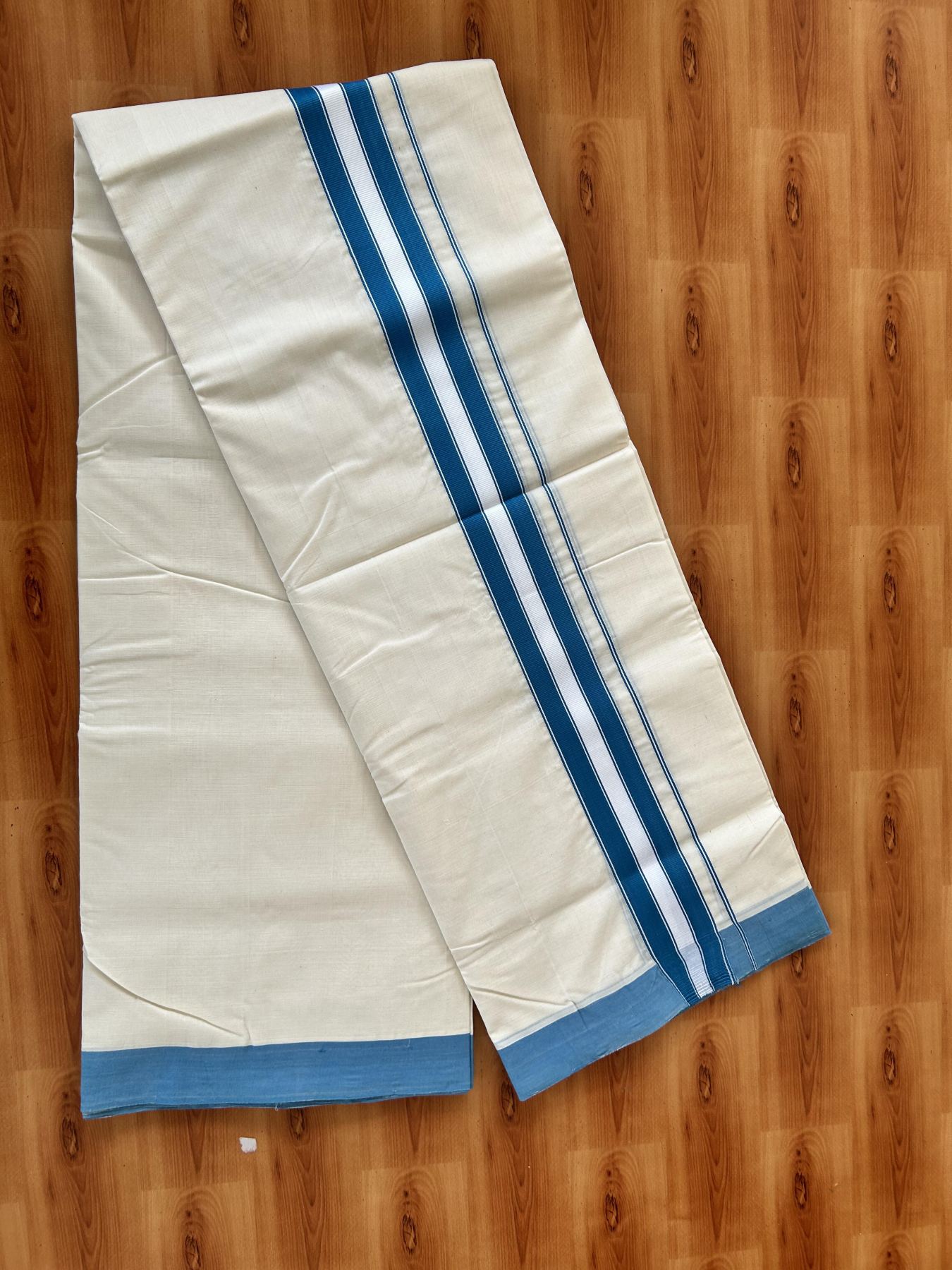 Double Off White (Unbleached) Mundu/Dhoti  25% Discount!! KaithariKada Handloom Unakkupaavu - Kerala Handloom - 100% Pure Cotton - 80x90 - 2 Inch Peacock Blue Kara - 4 mtr (8.5 Muzham) - 2 KK5459 ABH